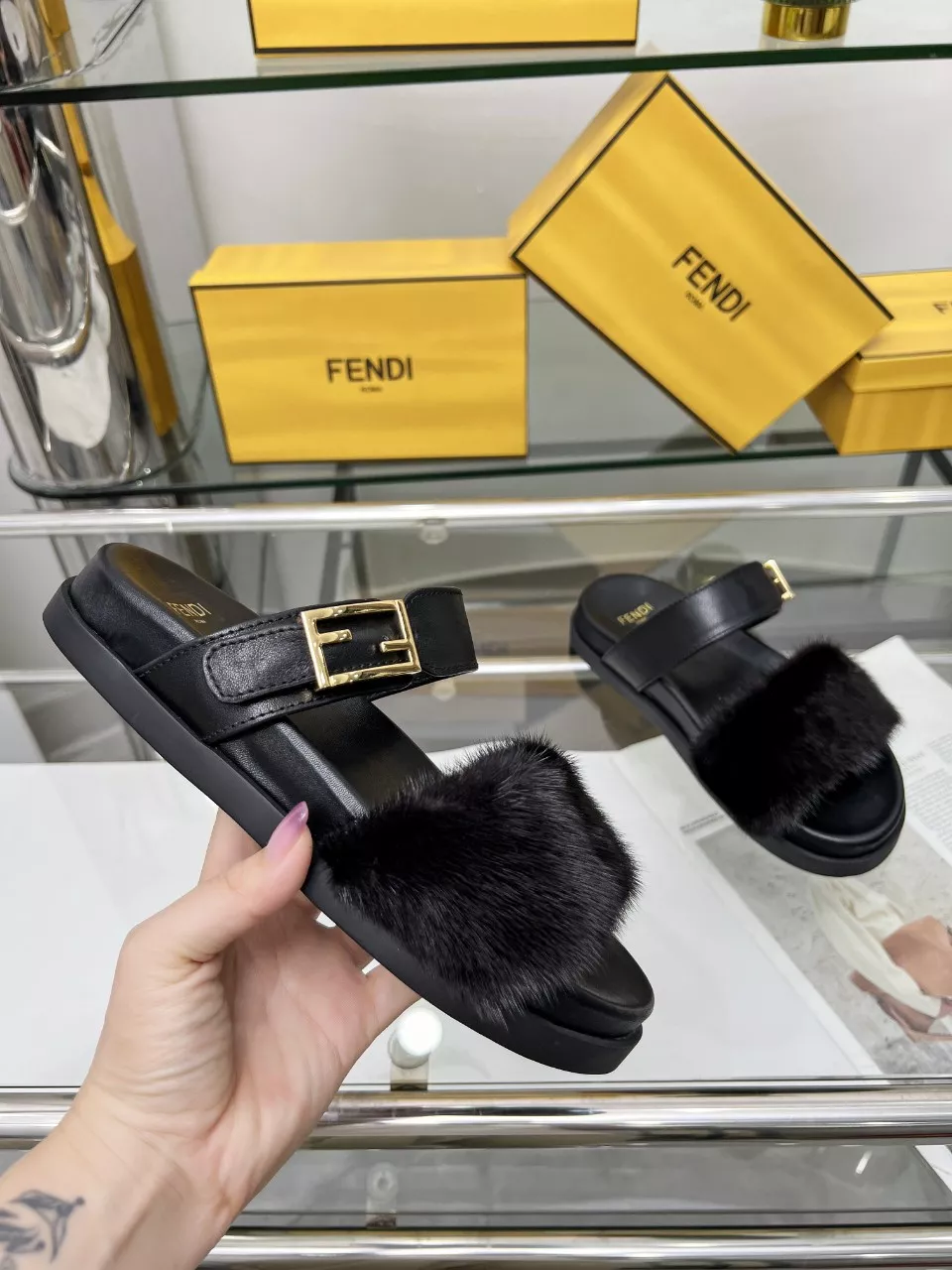 Classic 2344 Fendi Slippers For Women