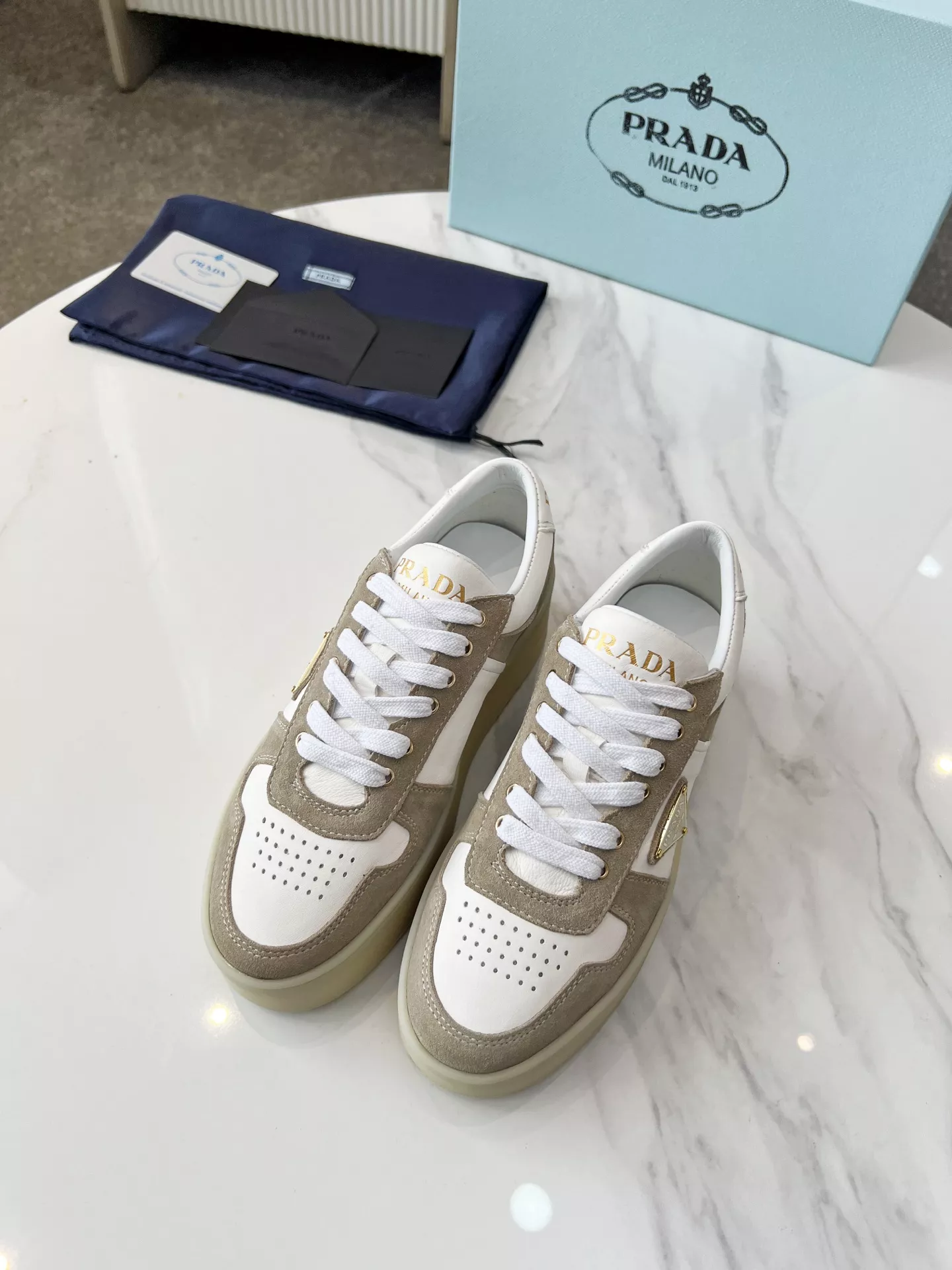 Classic 2368 Prada Casual Shoes For Women