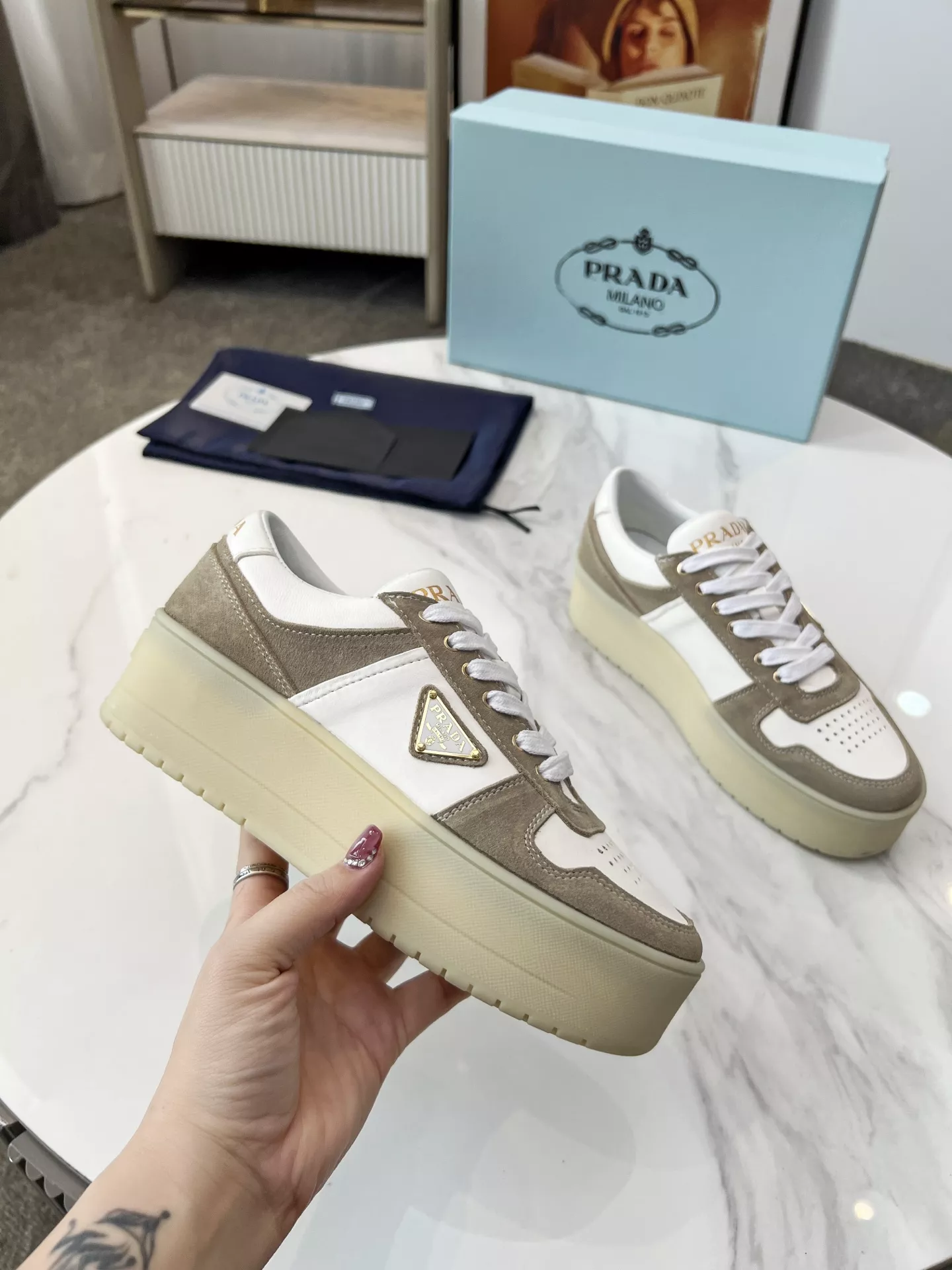 Classic 2368 Prada Casual Shoes For Women