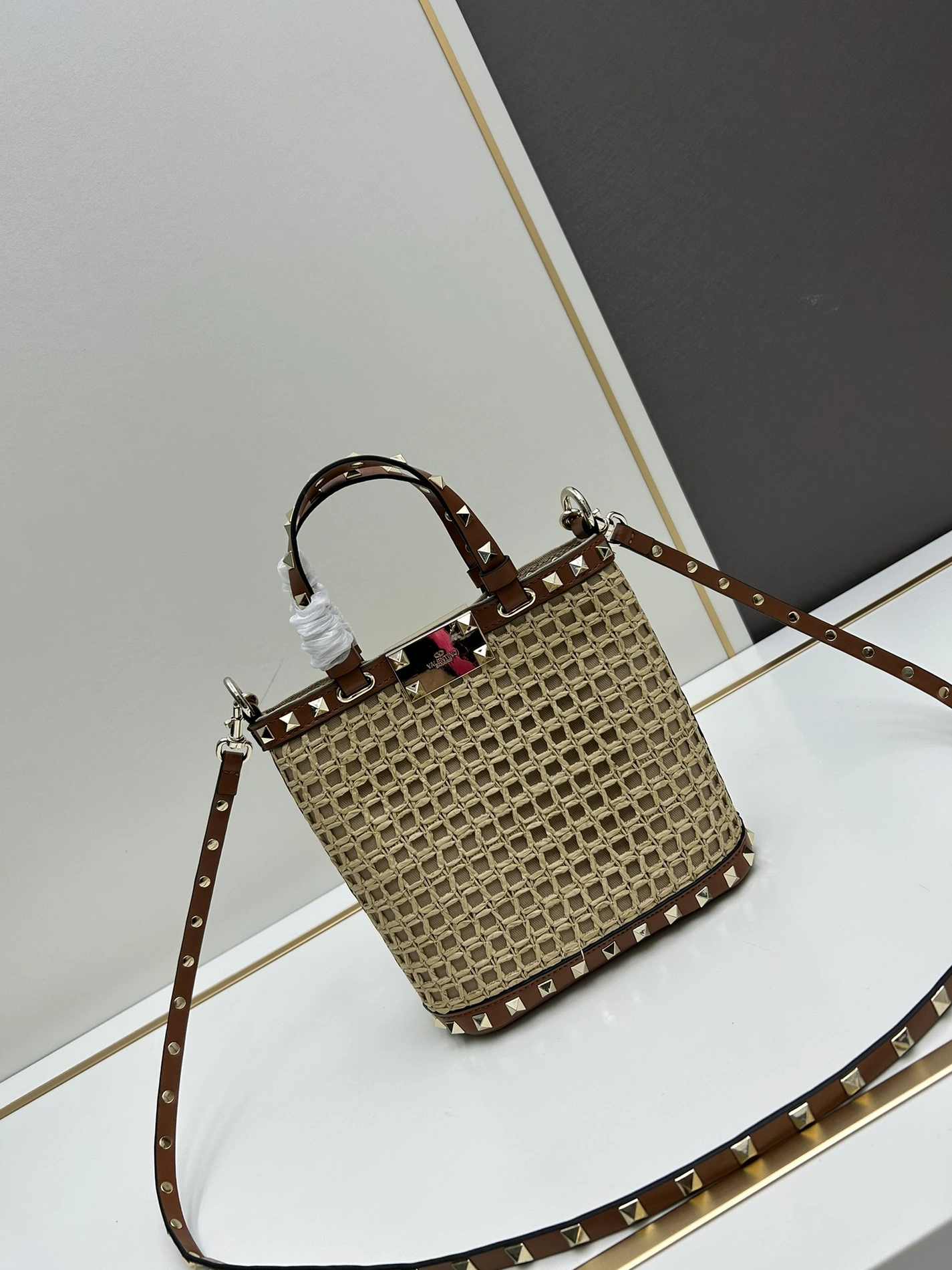 Classic 2614 Valentino AAA Quality Handbags For Women