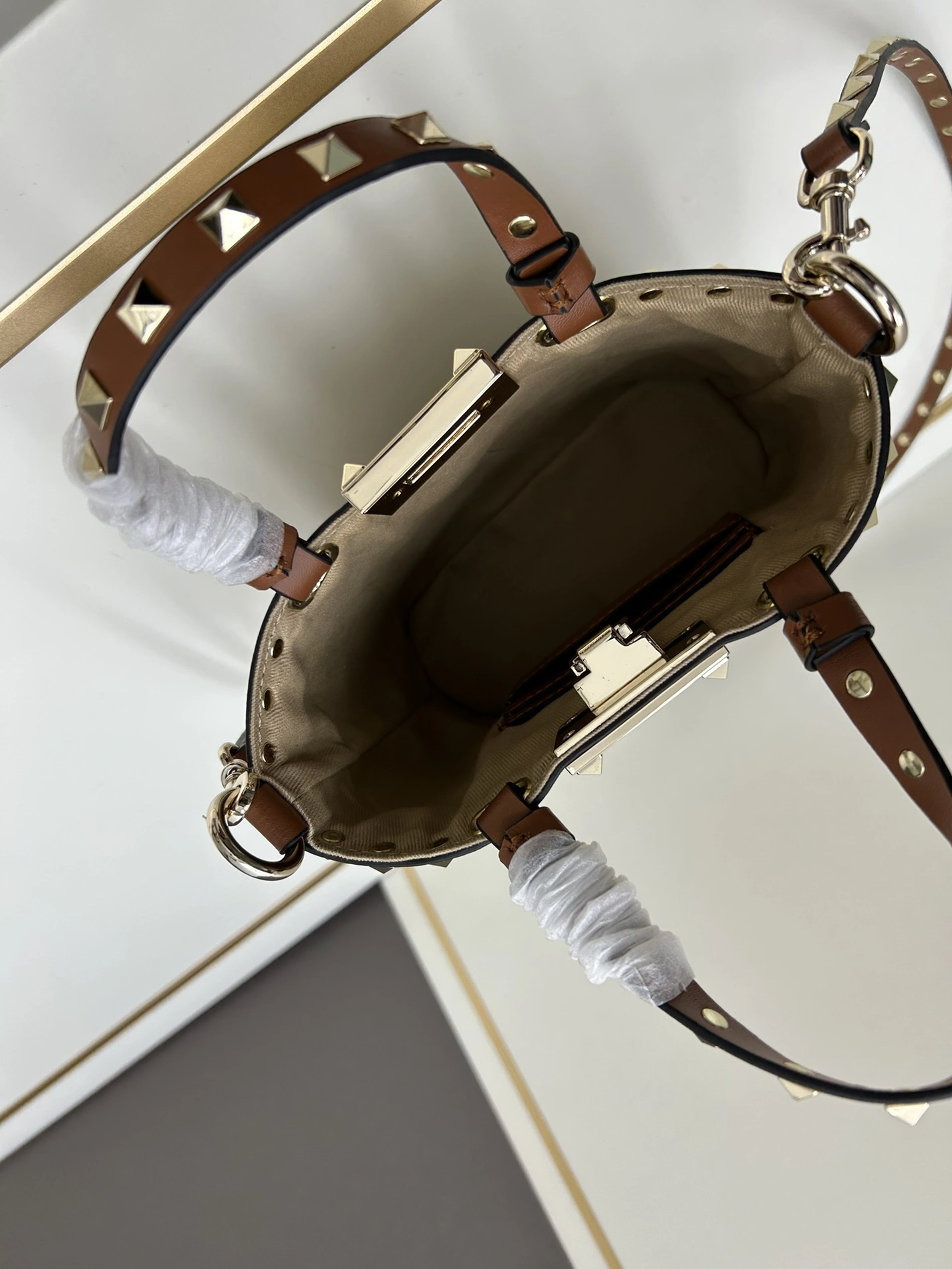 Classic 2614 Valentino AAA Quality Handbags For Women