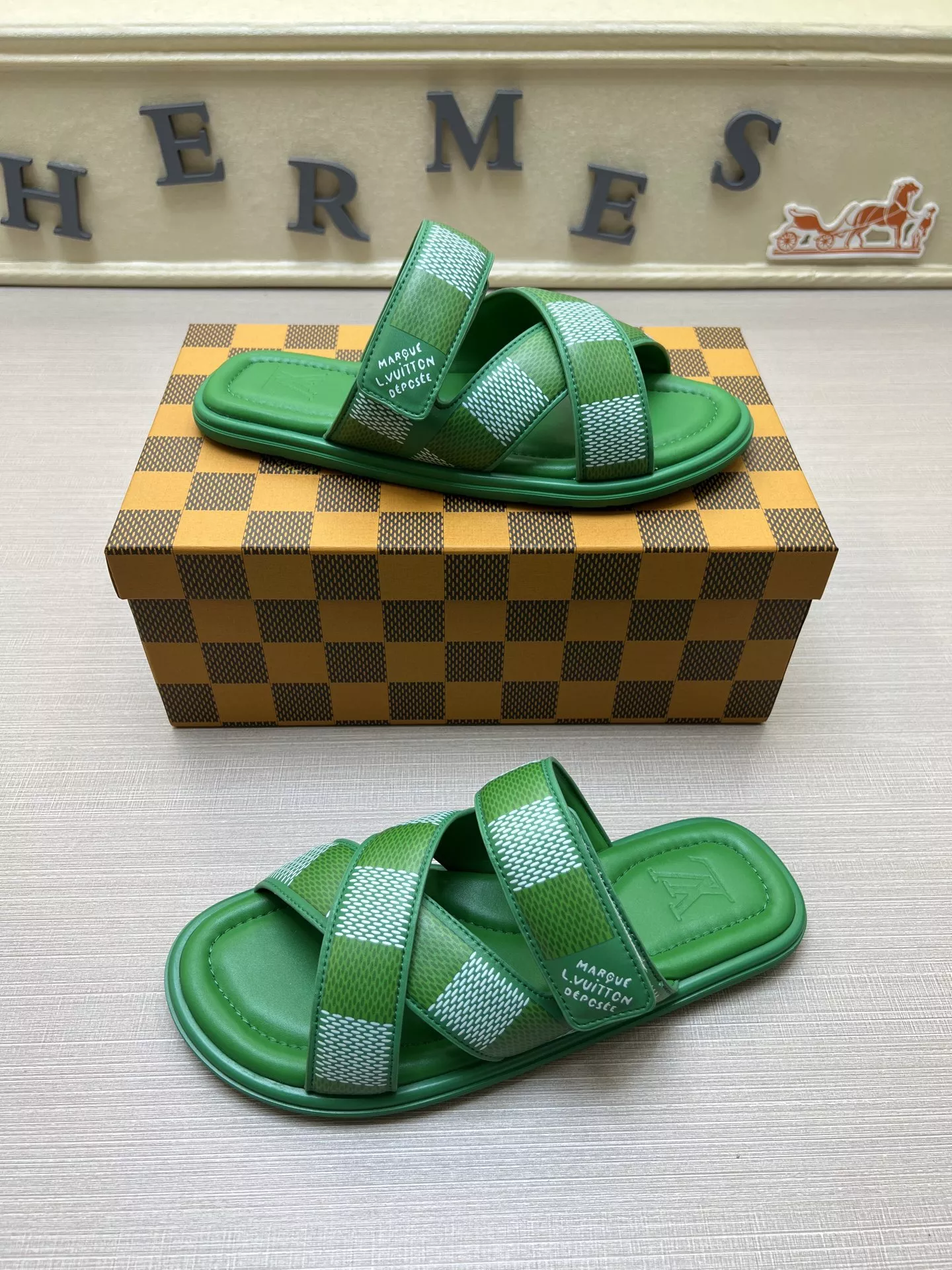 Classic 2745 Louis Vuitton Slippers For Men