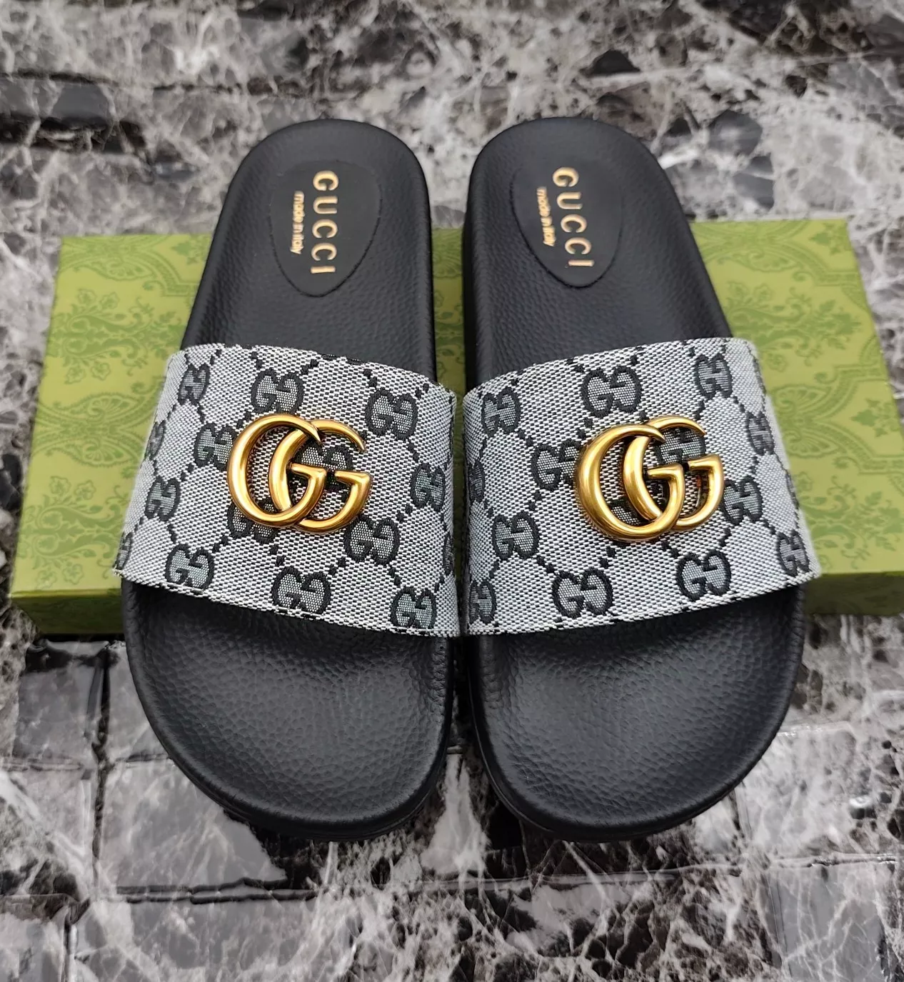 Classic 2900 Gucci Slippers For Men