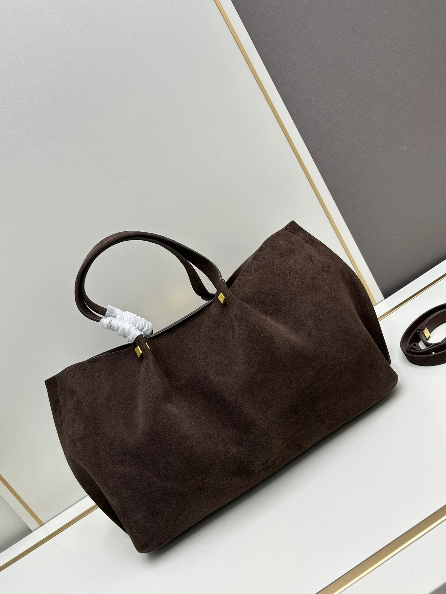 Classic 303 Valentino AAA Quality Handbags For Women