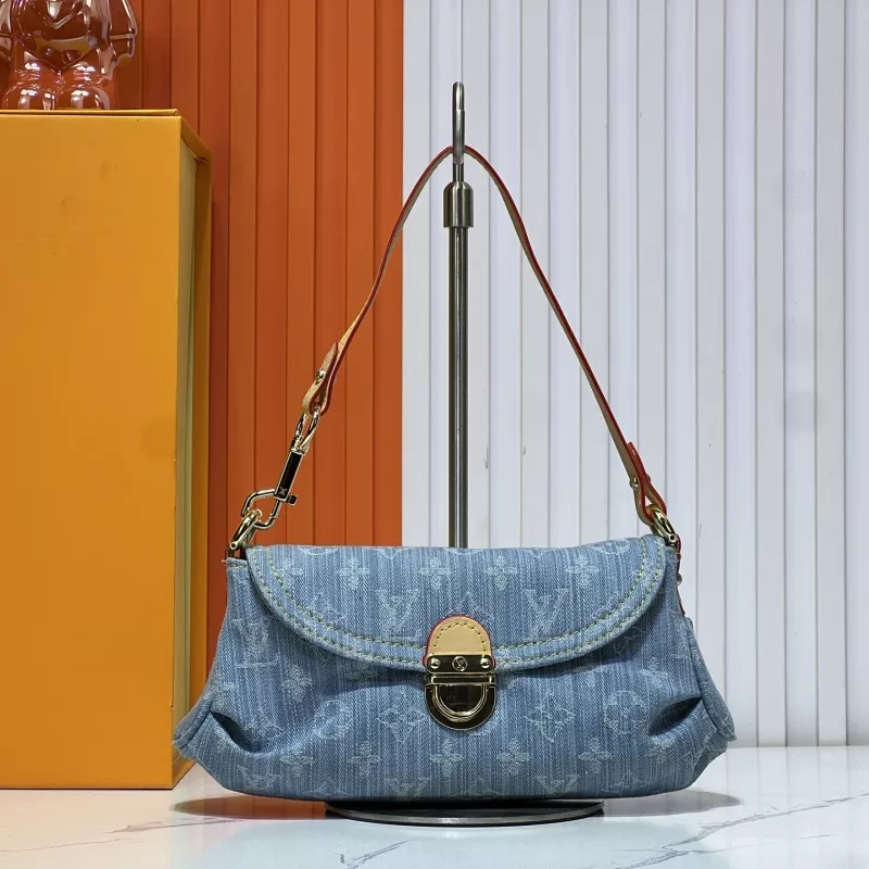 Classic 3088 Louis Vuitton AAA Quality Shoulder Bags For Women