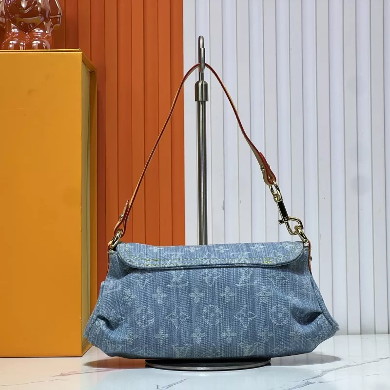 Classic 3088 Louis Vuitton AAA Quality Shoulder Bags For Women