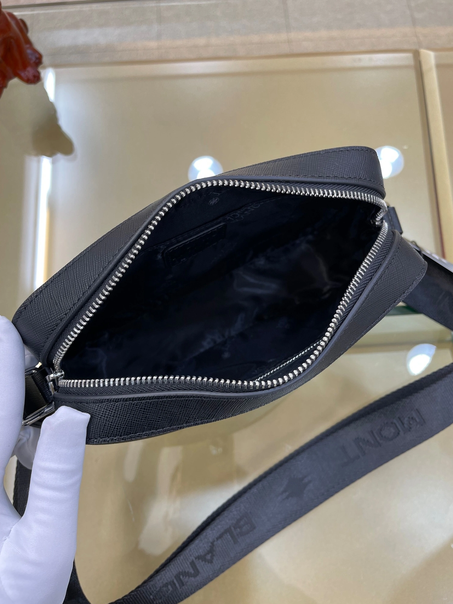 Classic 3413 Mont Blanc AAA Man Messenger Bags