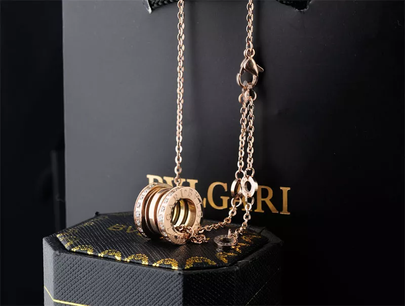 Classic 359 Bvlgari Necklaces