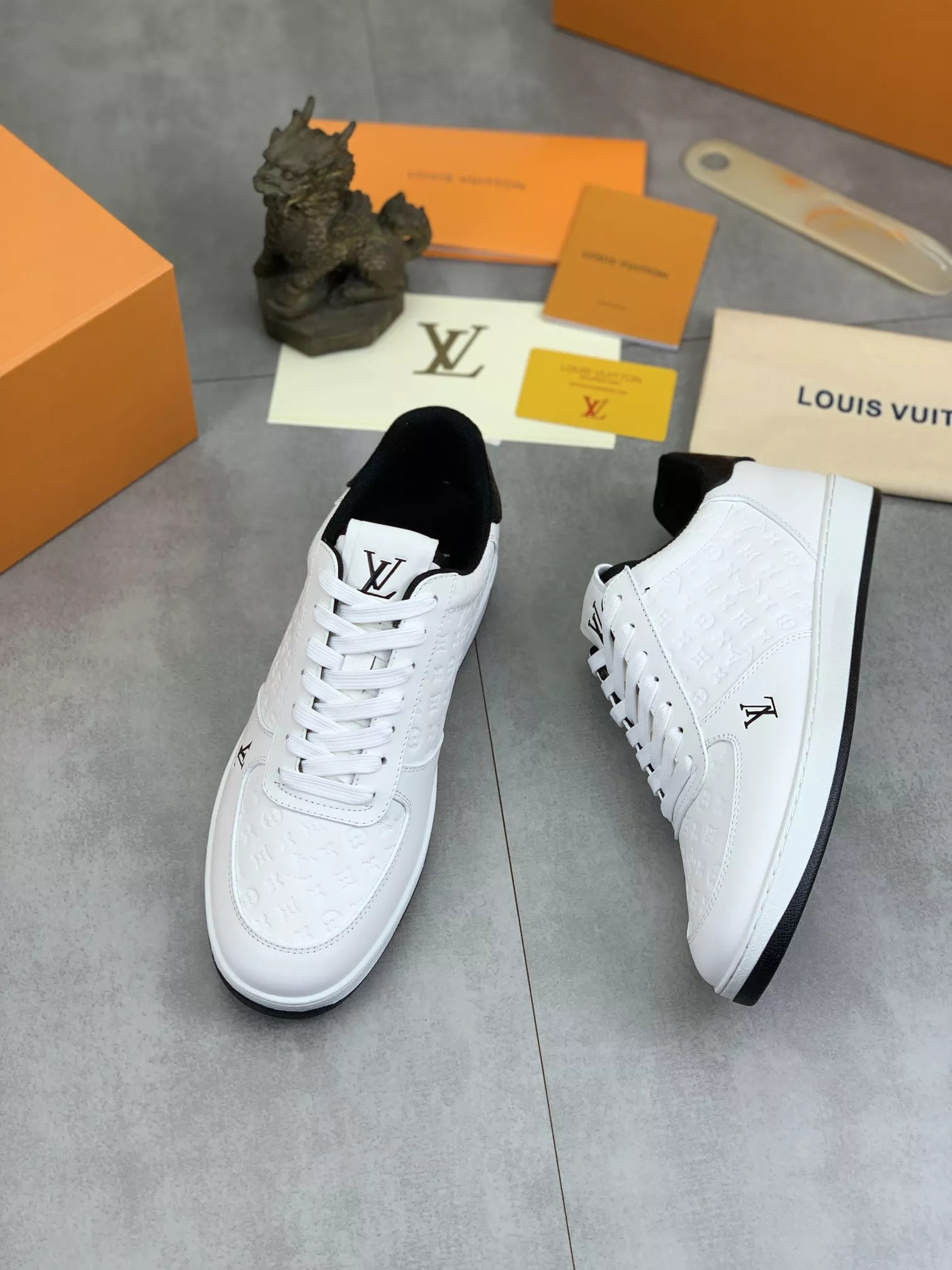 Classic 3753 Louis Vuitton Casual Shoes For Men