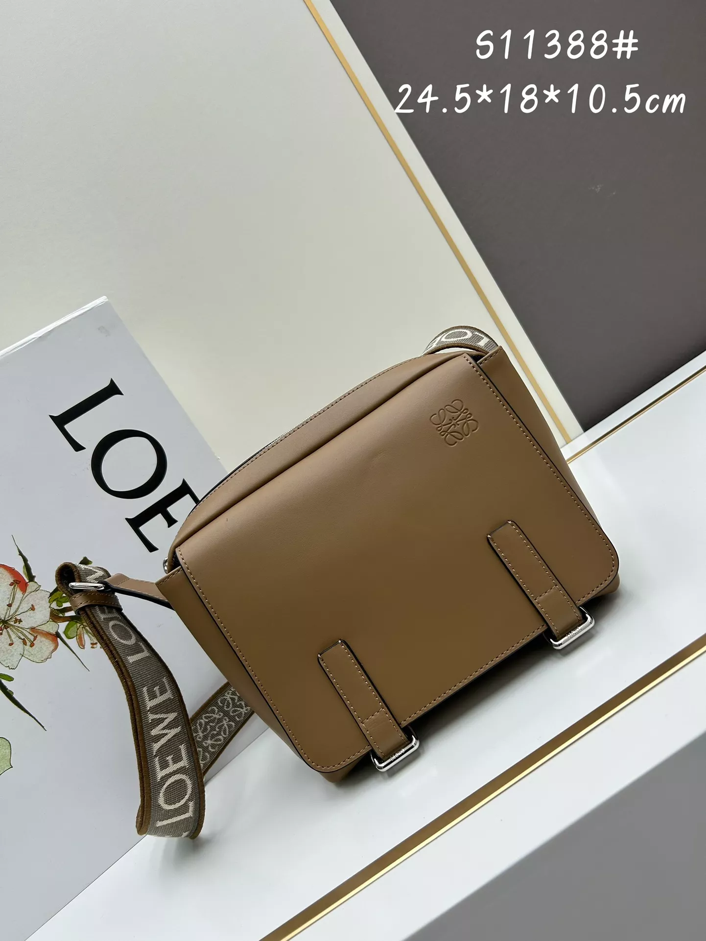 Classic 3781 LOEWE AAA Quality Messenger Bags For Unisex