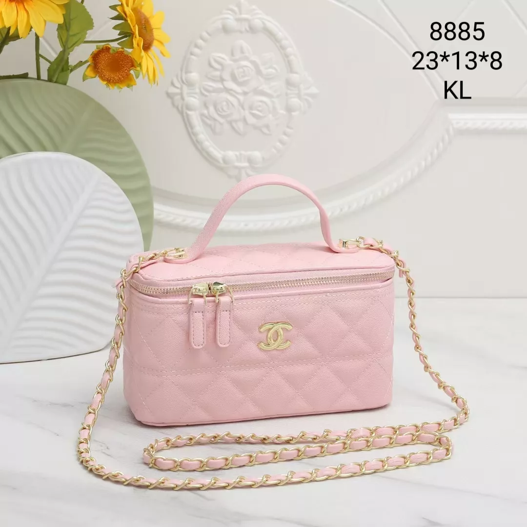 Classic 3915 Chanel Messenger Bags For Women