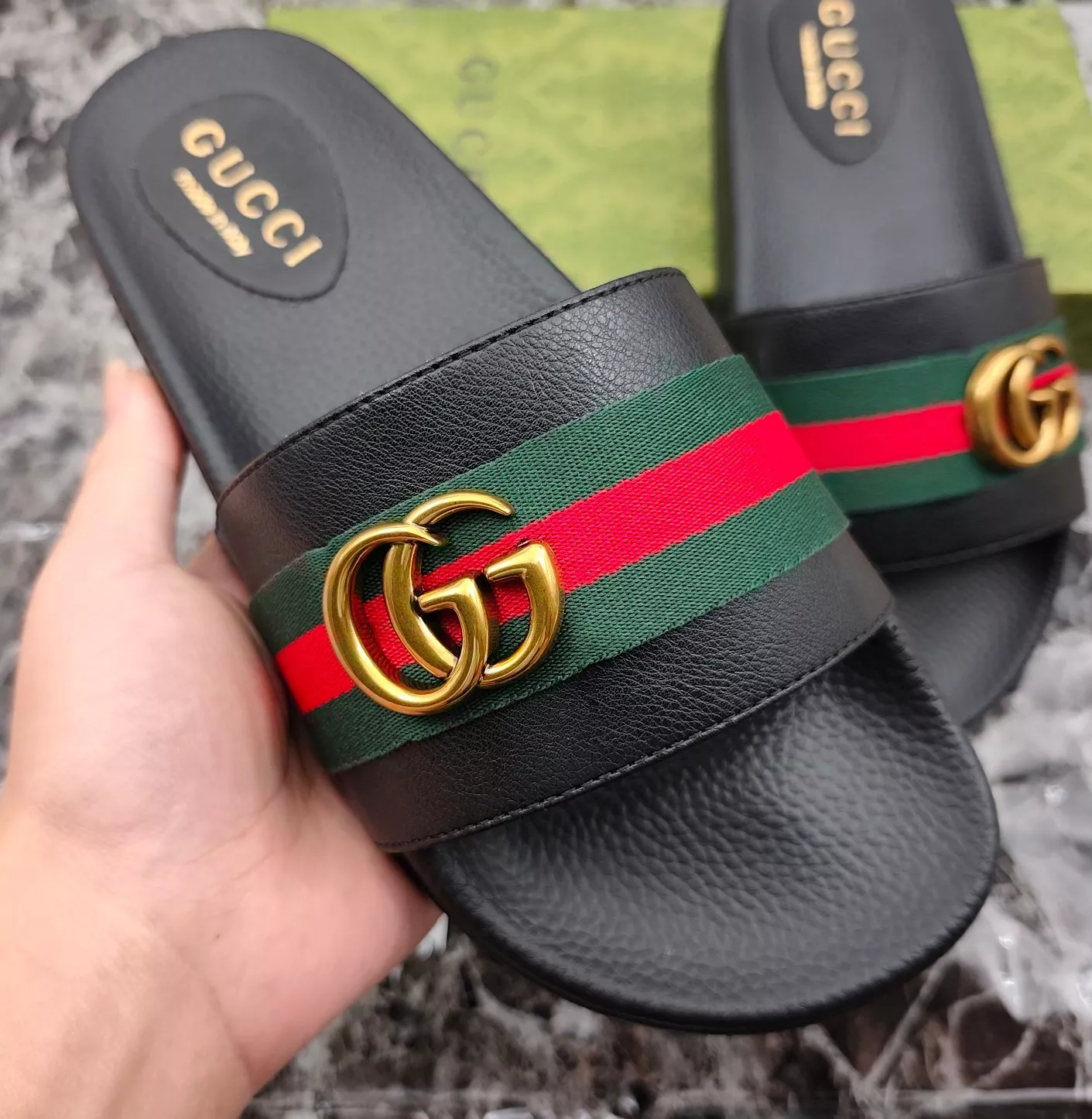 Classic 3964 Gucci Slippers For Men