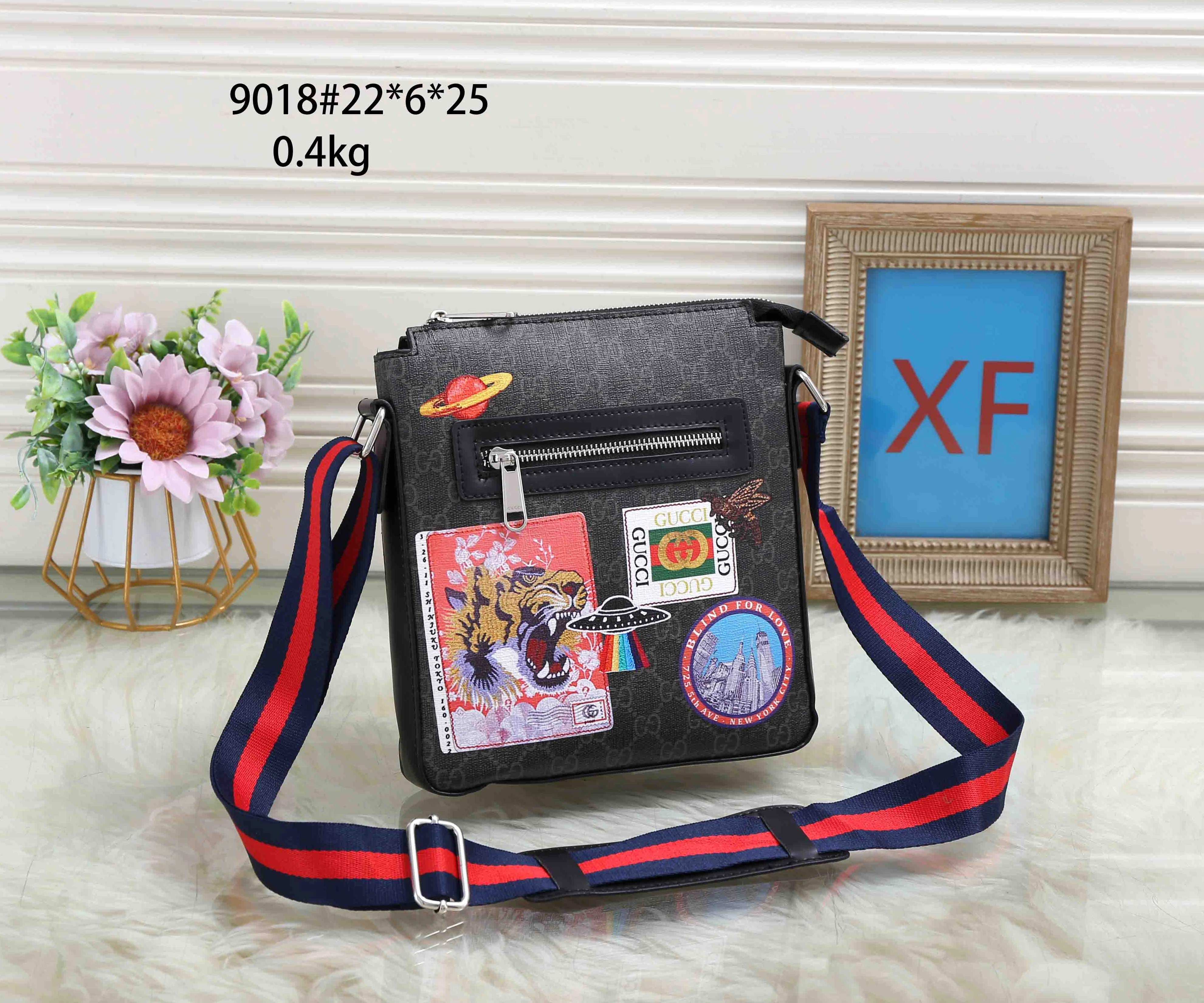 Classic 4621 Gucci Messenger Bags For Men