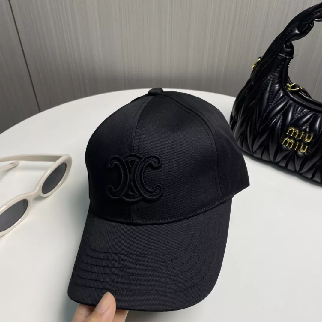 Classic 4697 Celine Caps