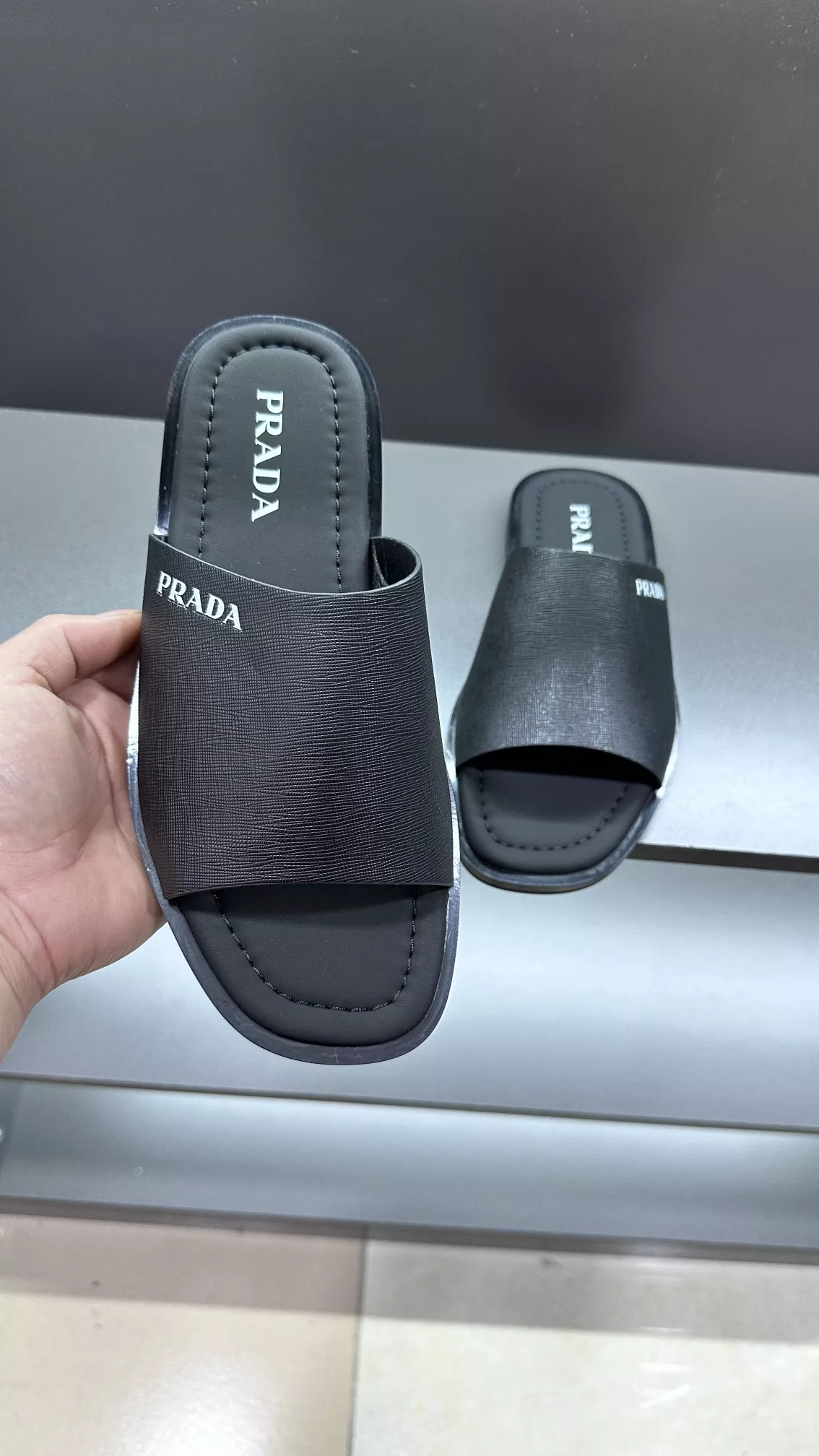 Classic 5075 Prada Slippers For Men