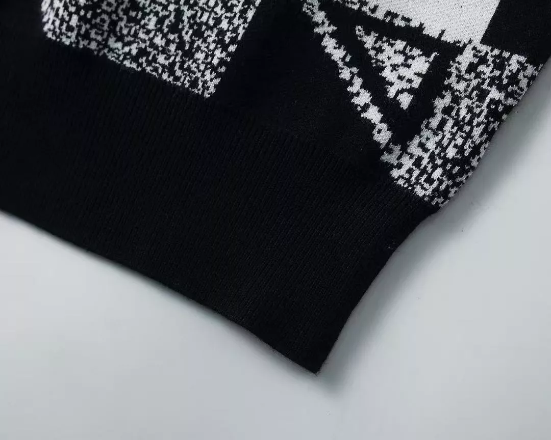 Classic 5175 Dolce & Gabbana D&G Sweaters Long Sleeved For Men