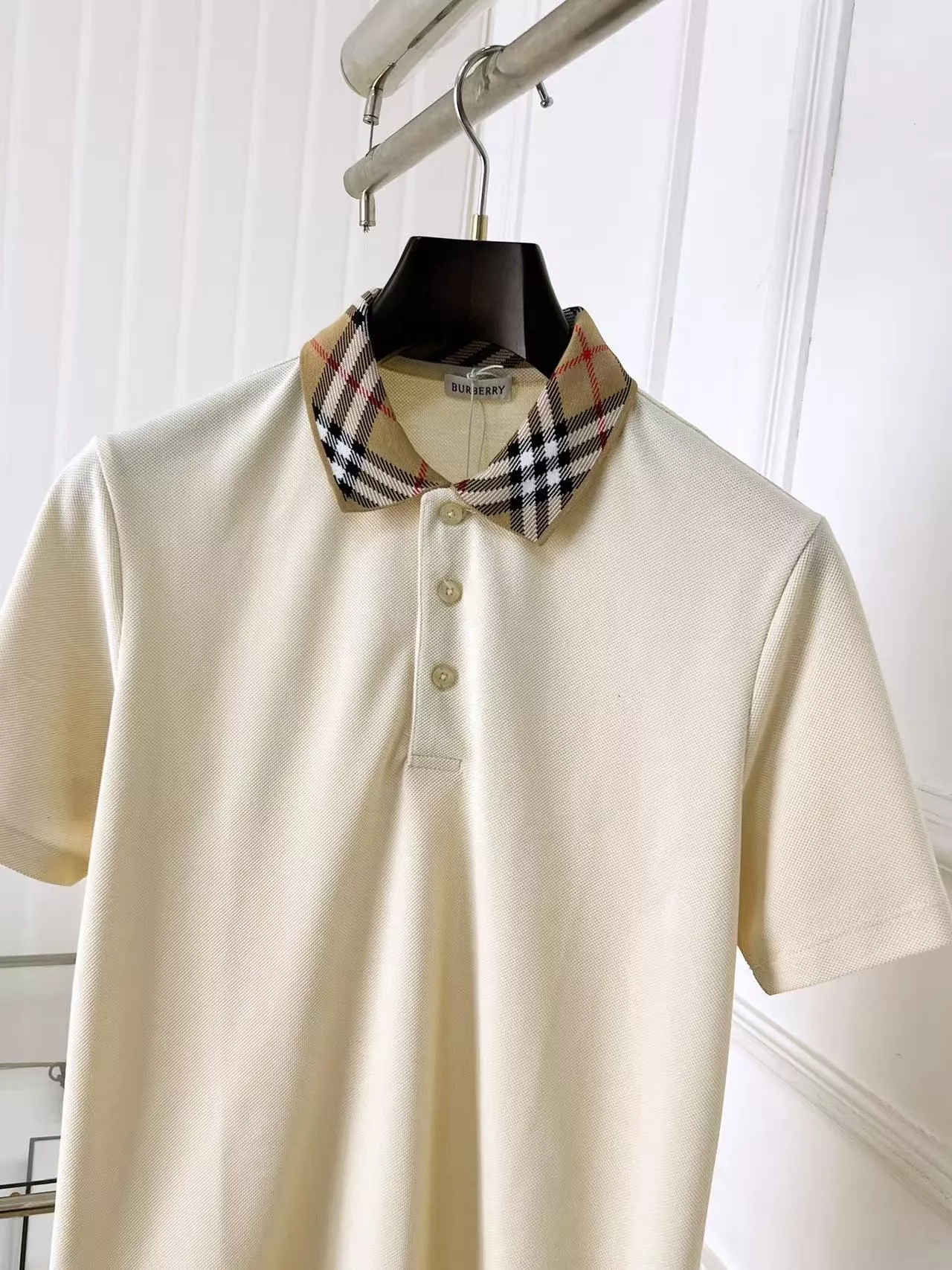 Classic 5223 Burberry T-Shirts Short Sleeved For Men