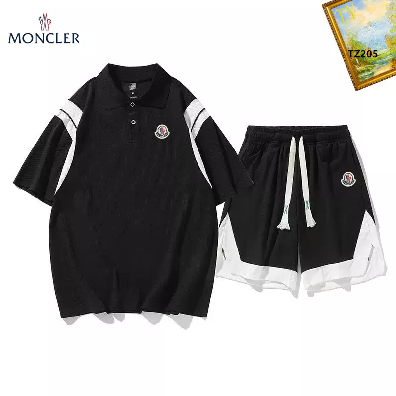 Classic 5286 Moncler Tracksuits Short Sleeved For Men