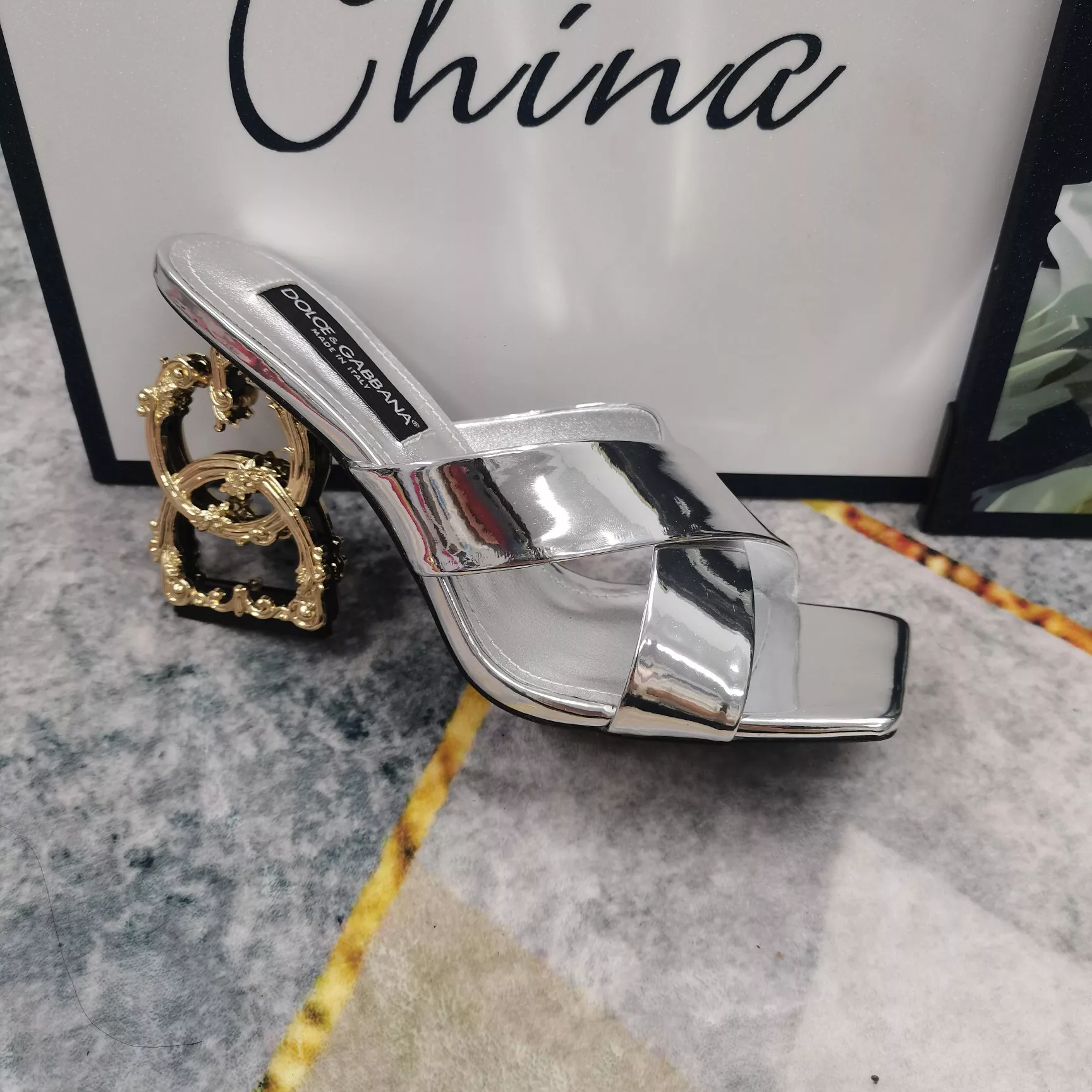 Classic 5289 Dolce & Gabbana D&G Slippers For Women