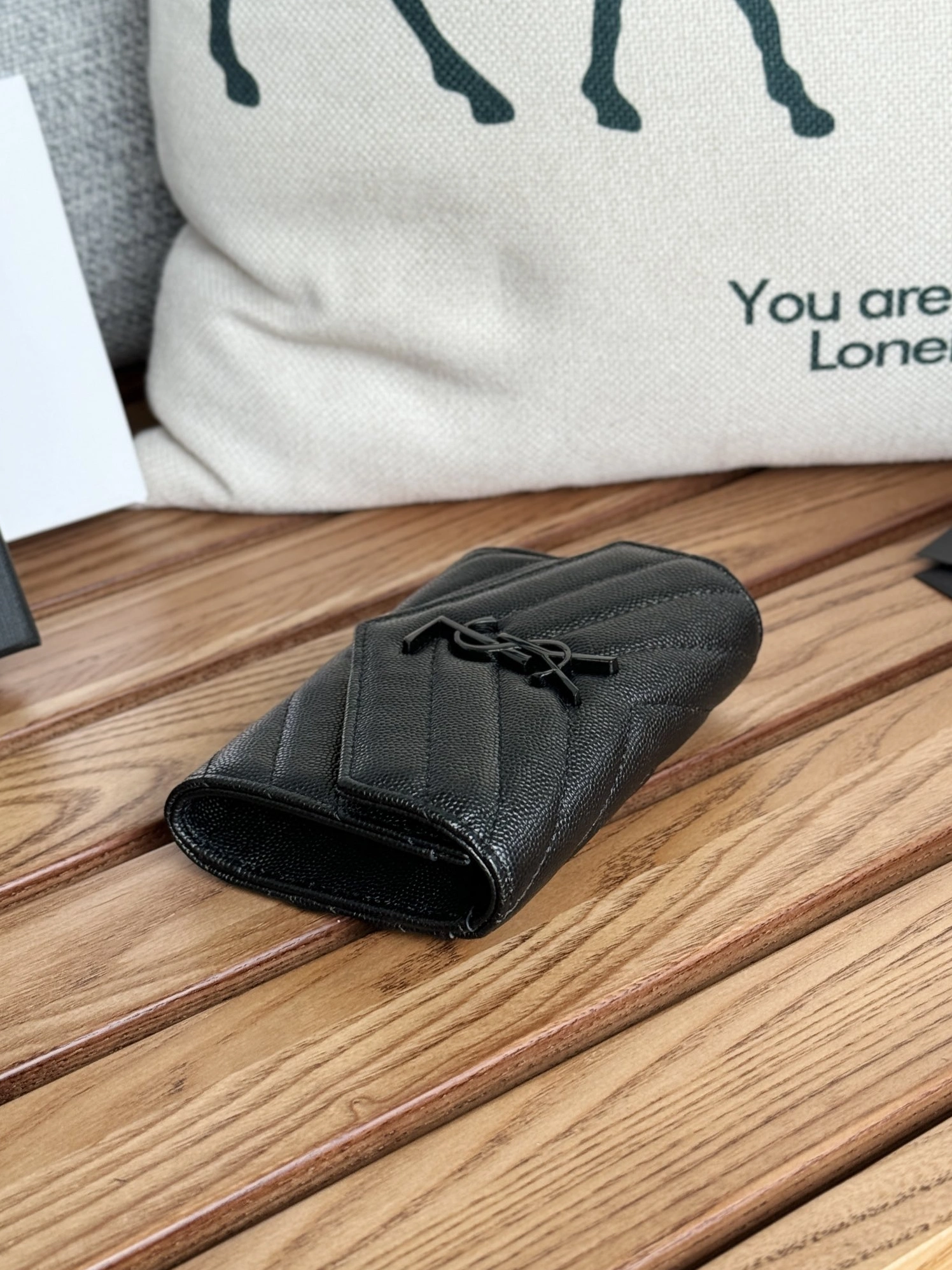 Classic 5300 Yves Saint Laurent AAA Quality Wallets