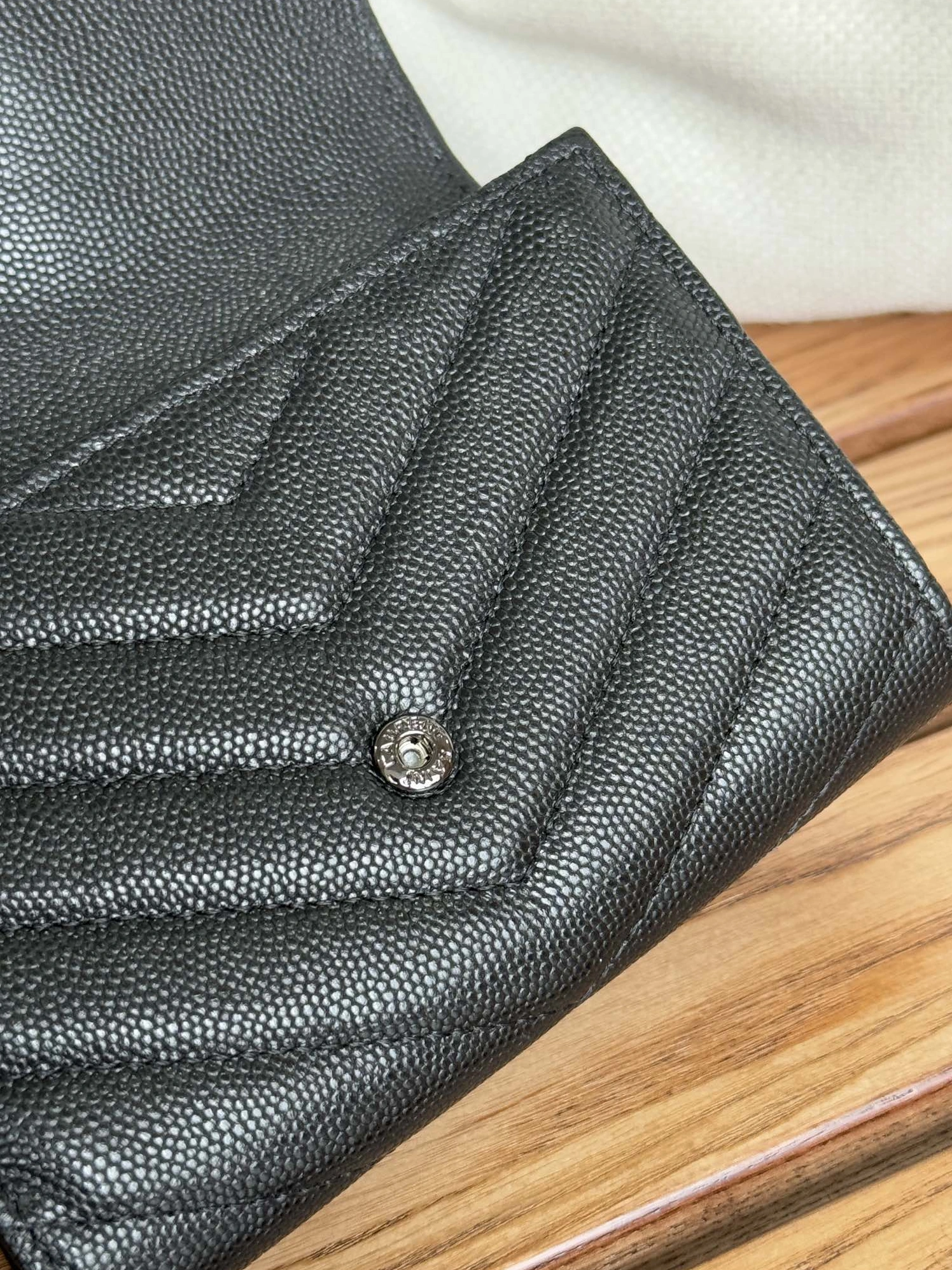 Classic 5300 Yves Saint Laurent AAA Quality Wallets