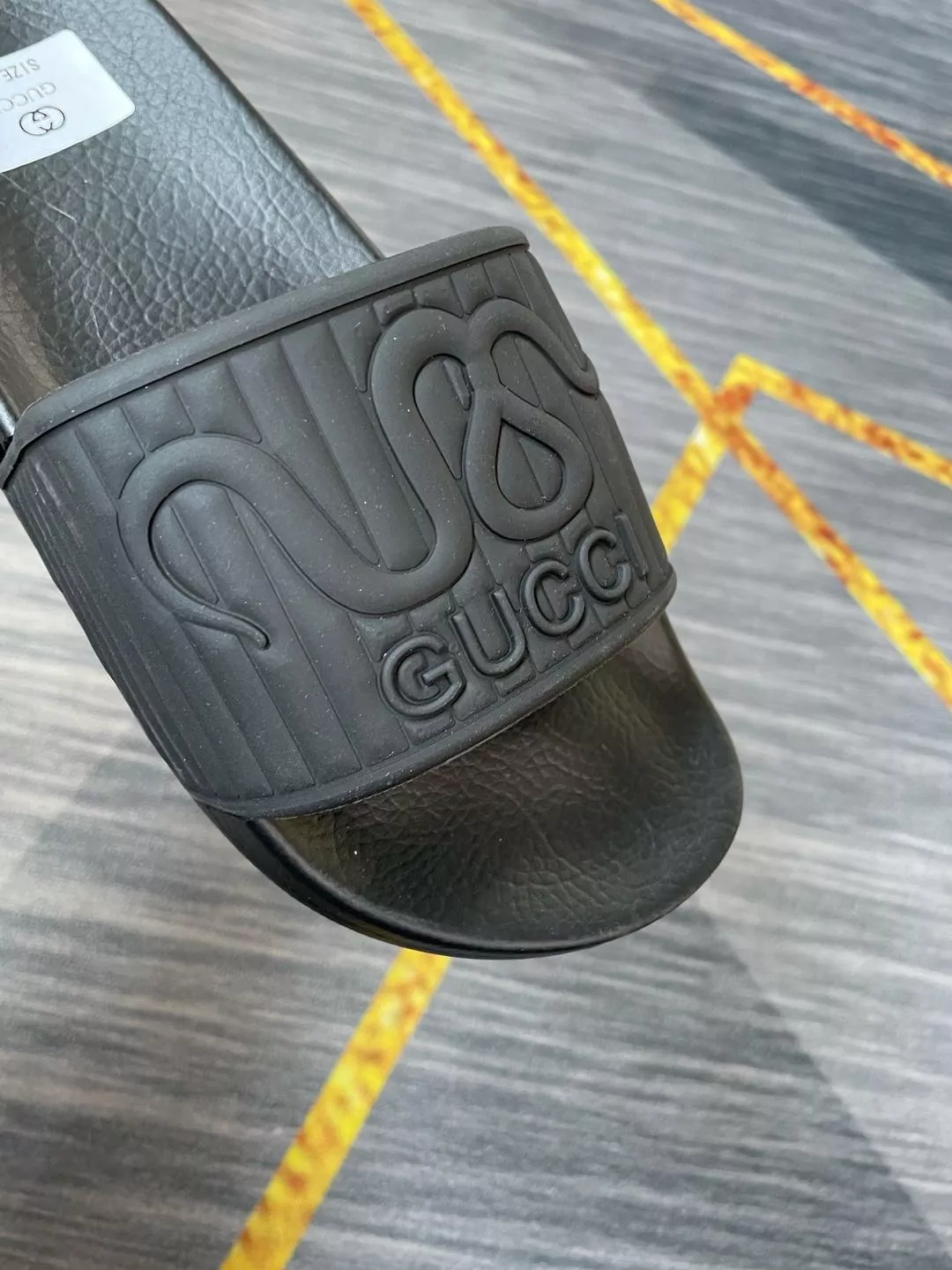 Classic 5400 Gucci Slippers For Men
