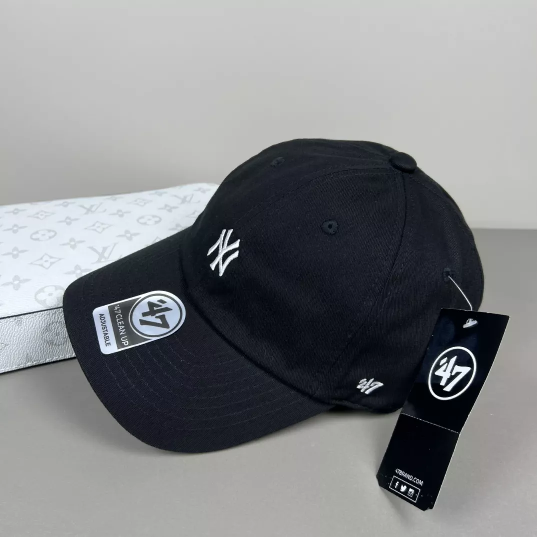 Classic 5440 New York Yankees Caps