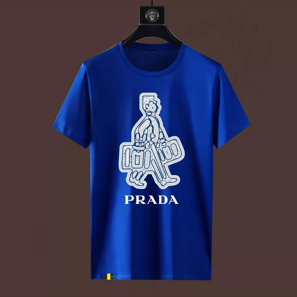Classic 5695 Prada T-Shirts Short Sleeved For Men