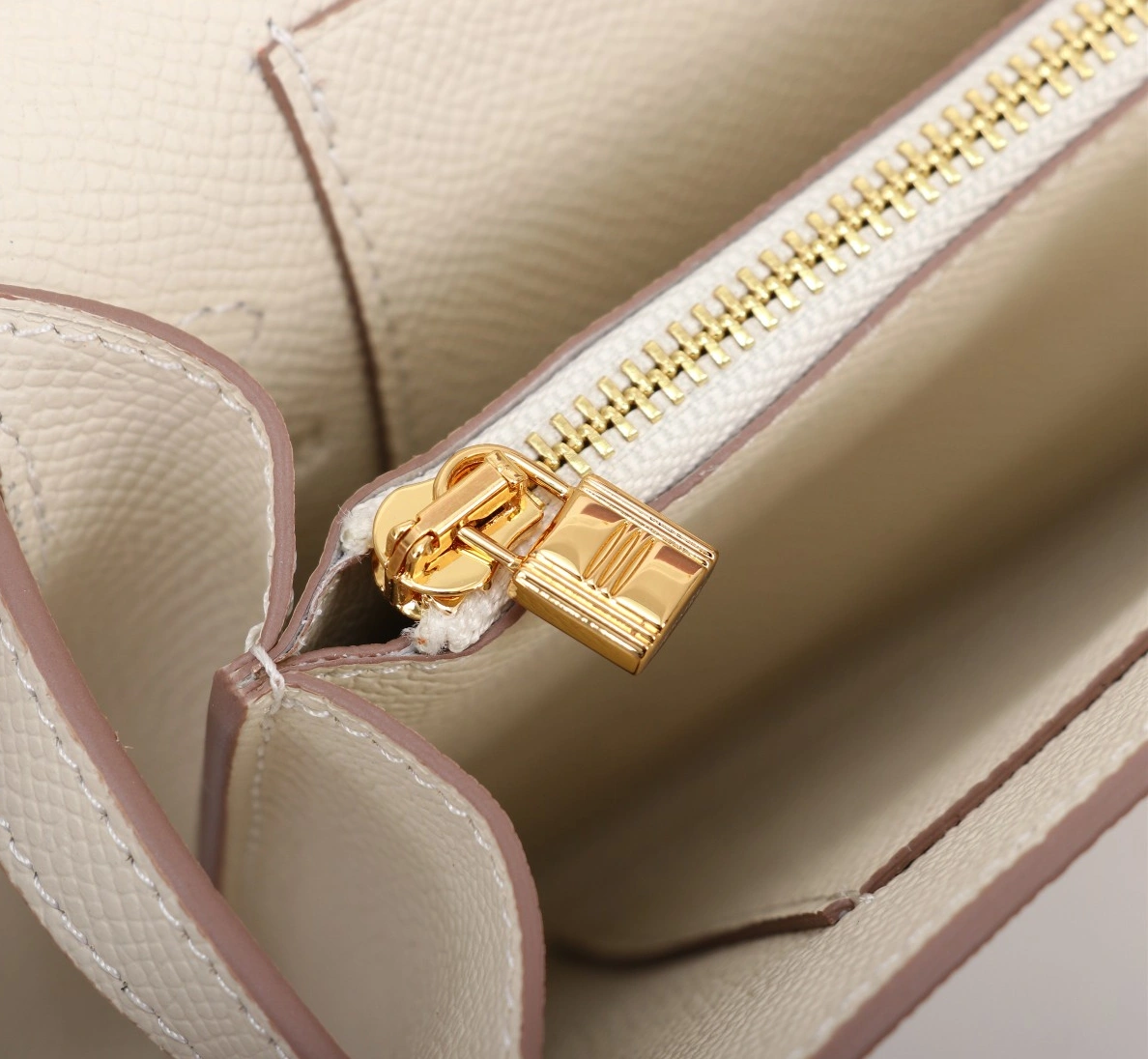 Classic 5796 Hermes AAA Quality Messenger Bags For Women