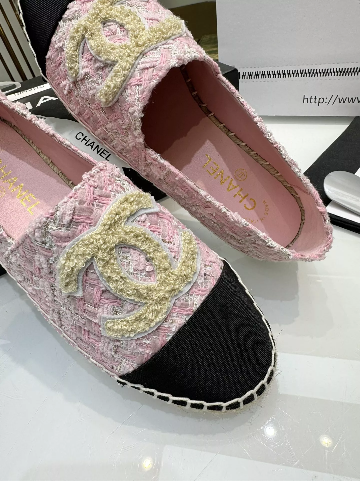 Classic 5806 Chanel Flat Shoes For Women