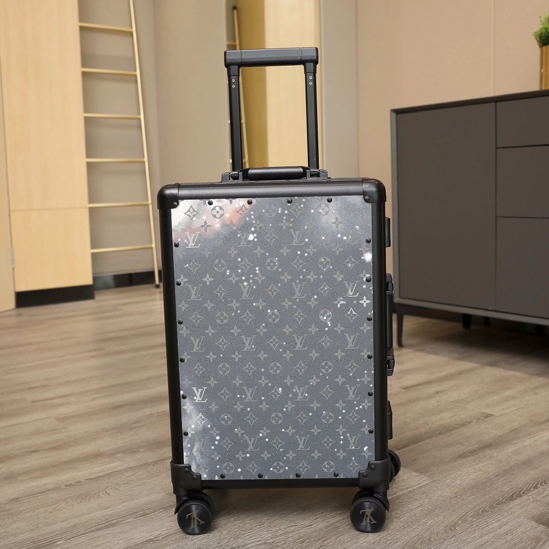 Classic 6013 Louis Vuitton Luggage For Unisex