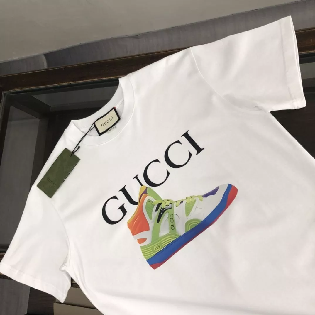 Classic 6236 Gucci T-Shirts Short Sleeved For Unisex