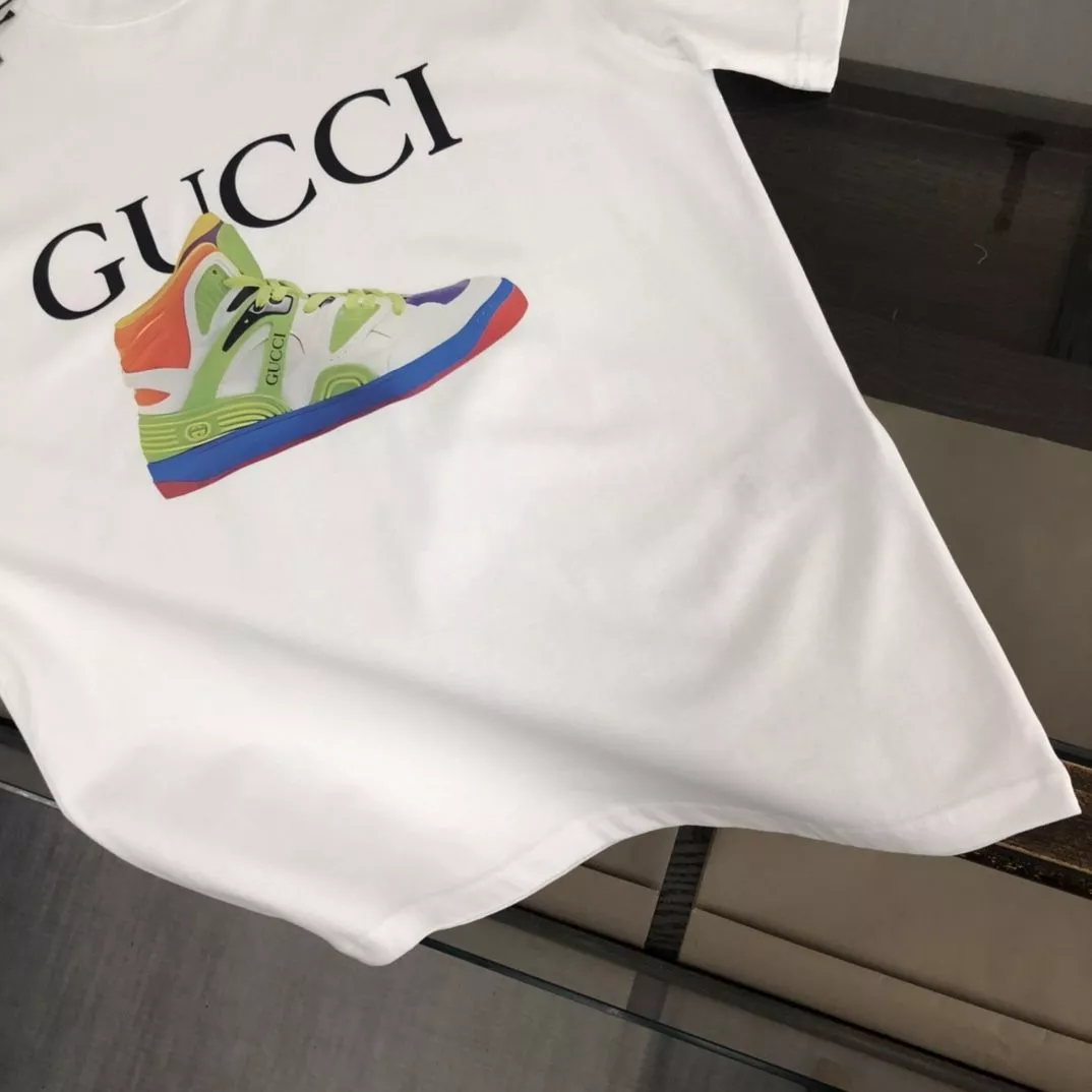 Classic 6236 Gucci T-Shirts Short Sleeved For Unisex