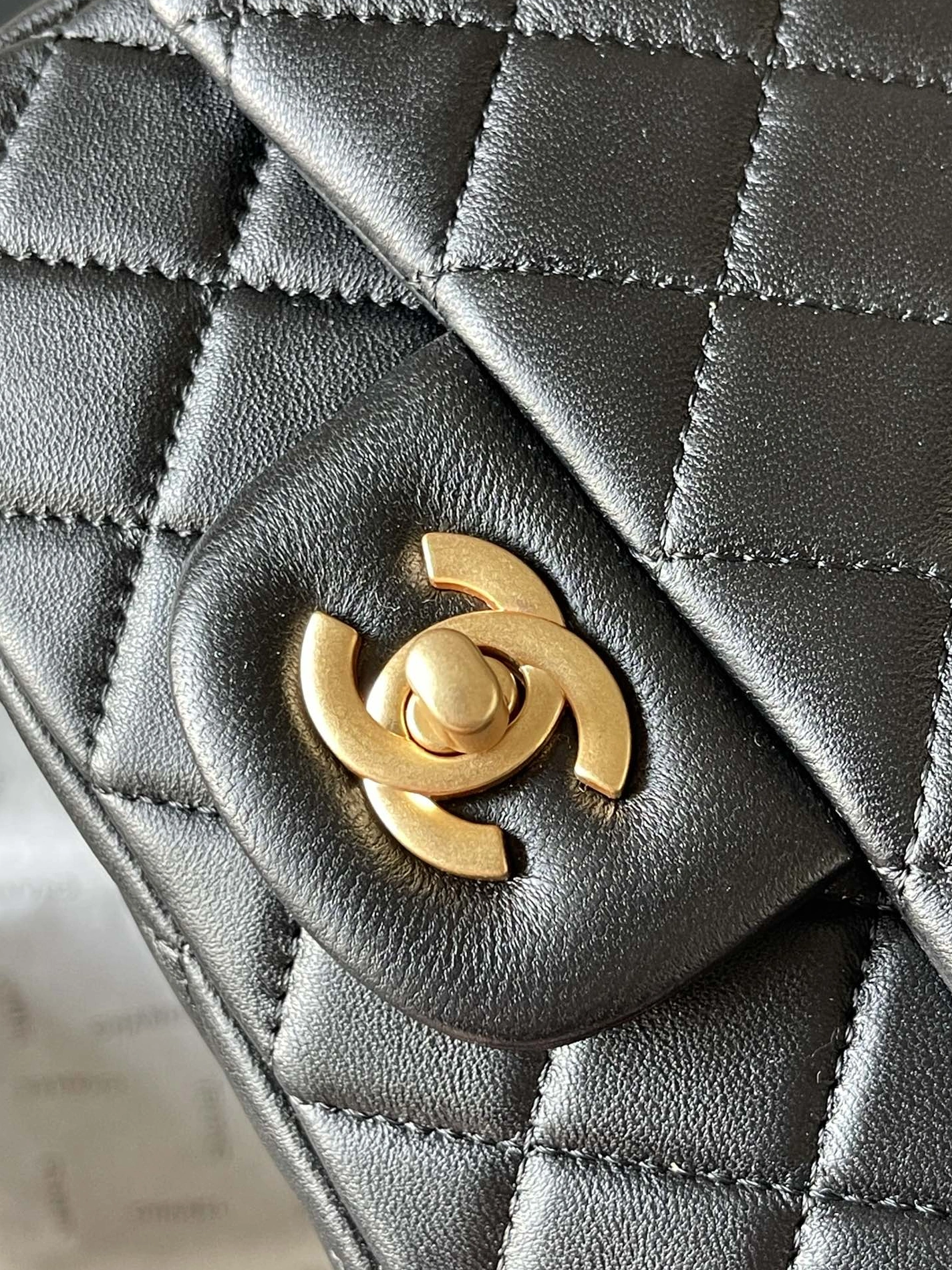 Classic 6487 Chanel AAA Quality Messenger Bags For Women