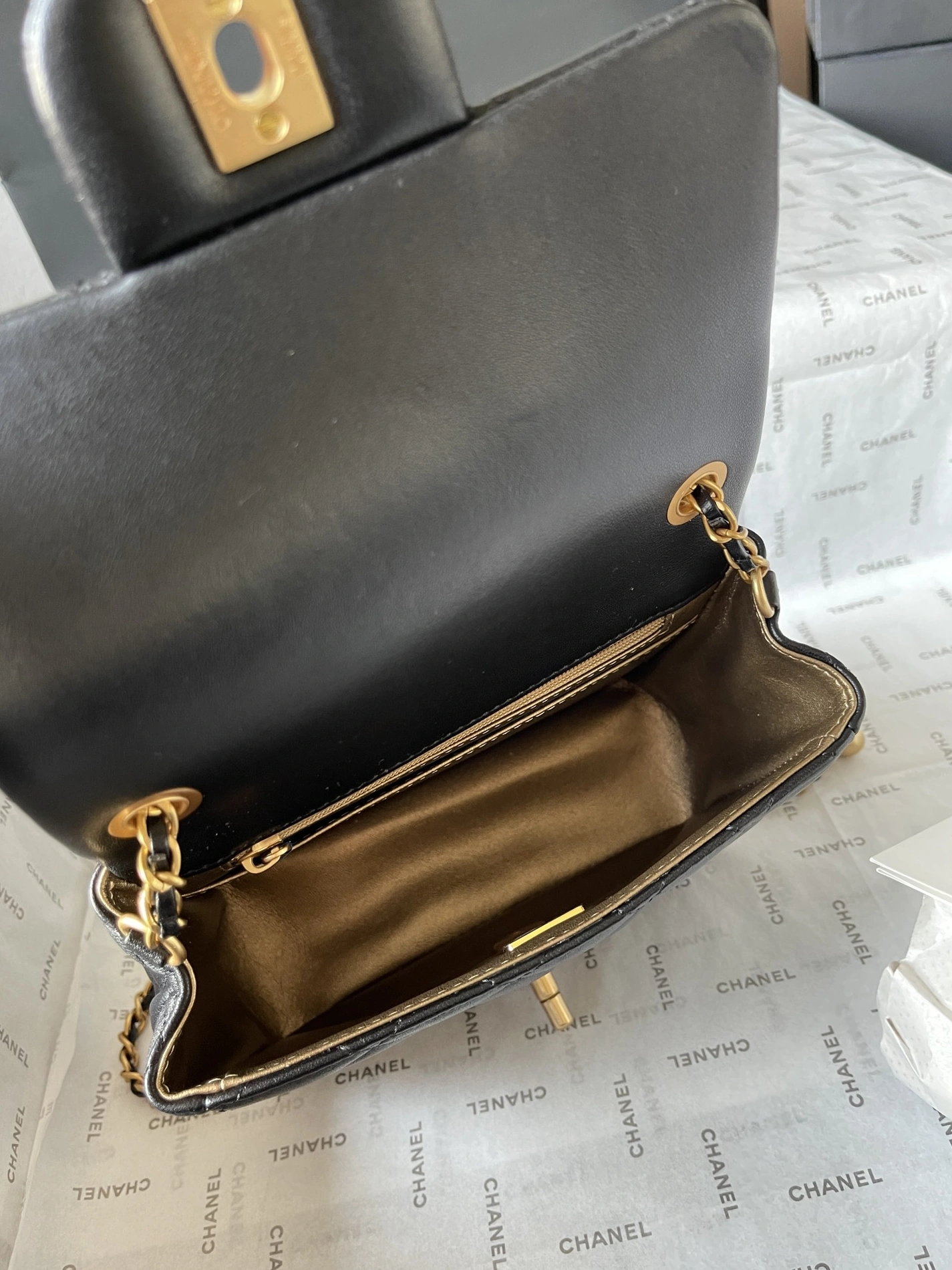 Classic 6487 Chanel AAA Quality Messenger Bags For Women