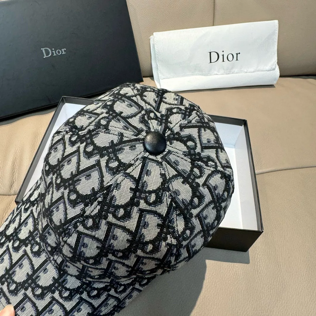 Classic 663 Christian Dior Caps