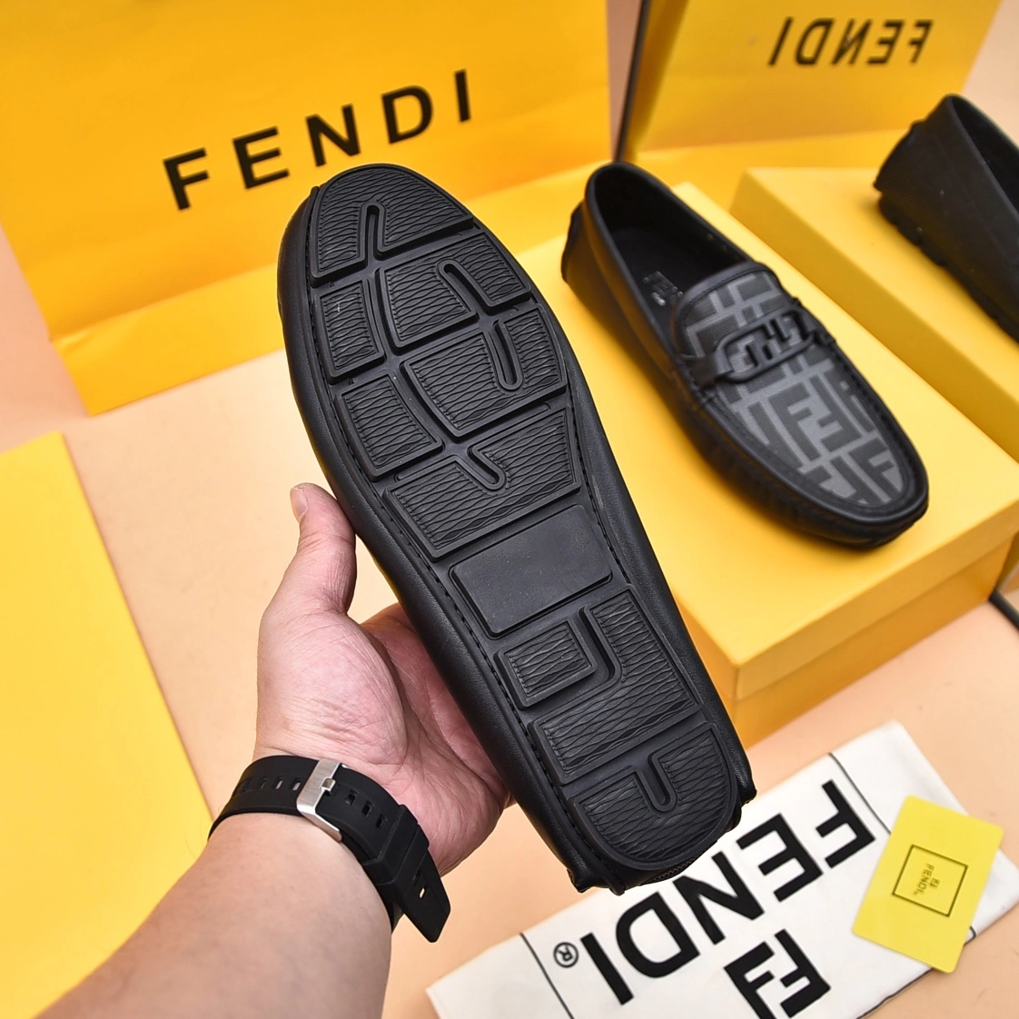 Classic 6813 Fendi Leather Shoes For Men