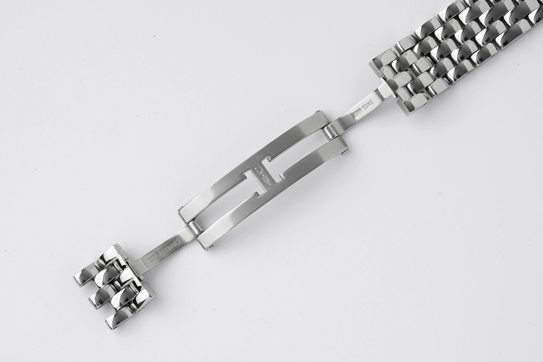Classic 6867 Cartier AAA Quality Watches For Unisex