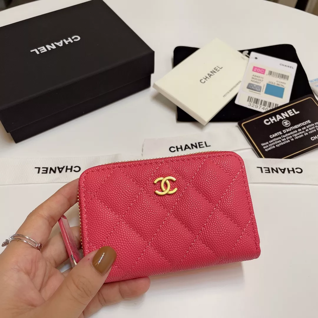 Classic 690 Chanel Card Case
