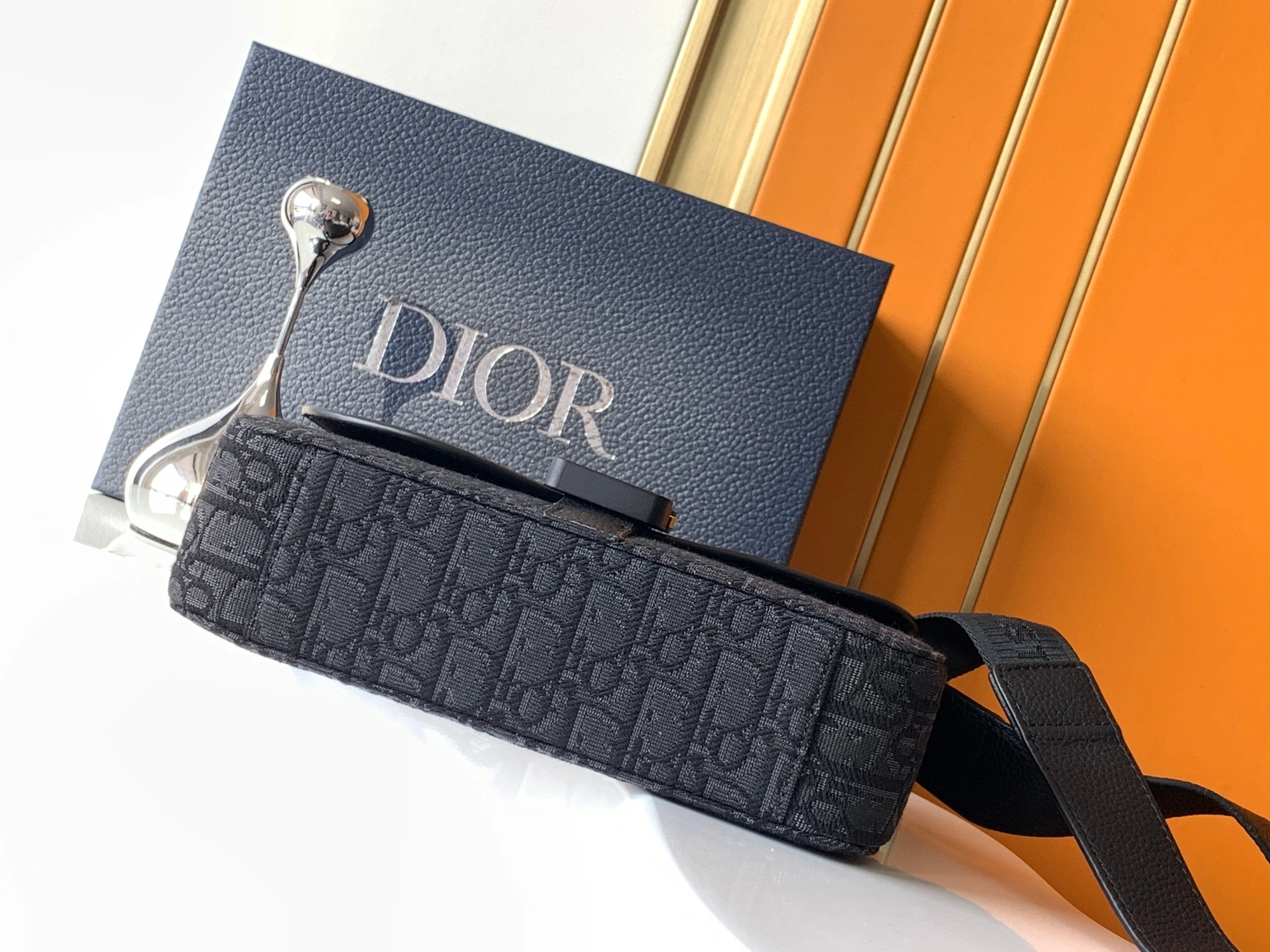 Classic 6935 Christian Dior AAA Man Messenger Bags