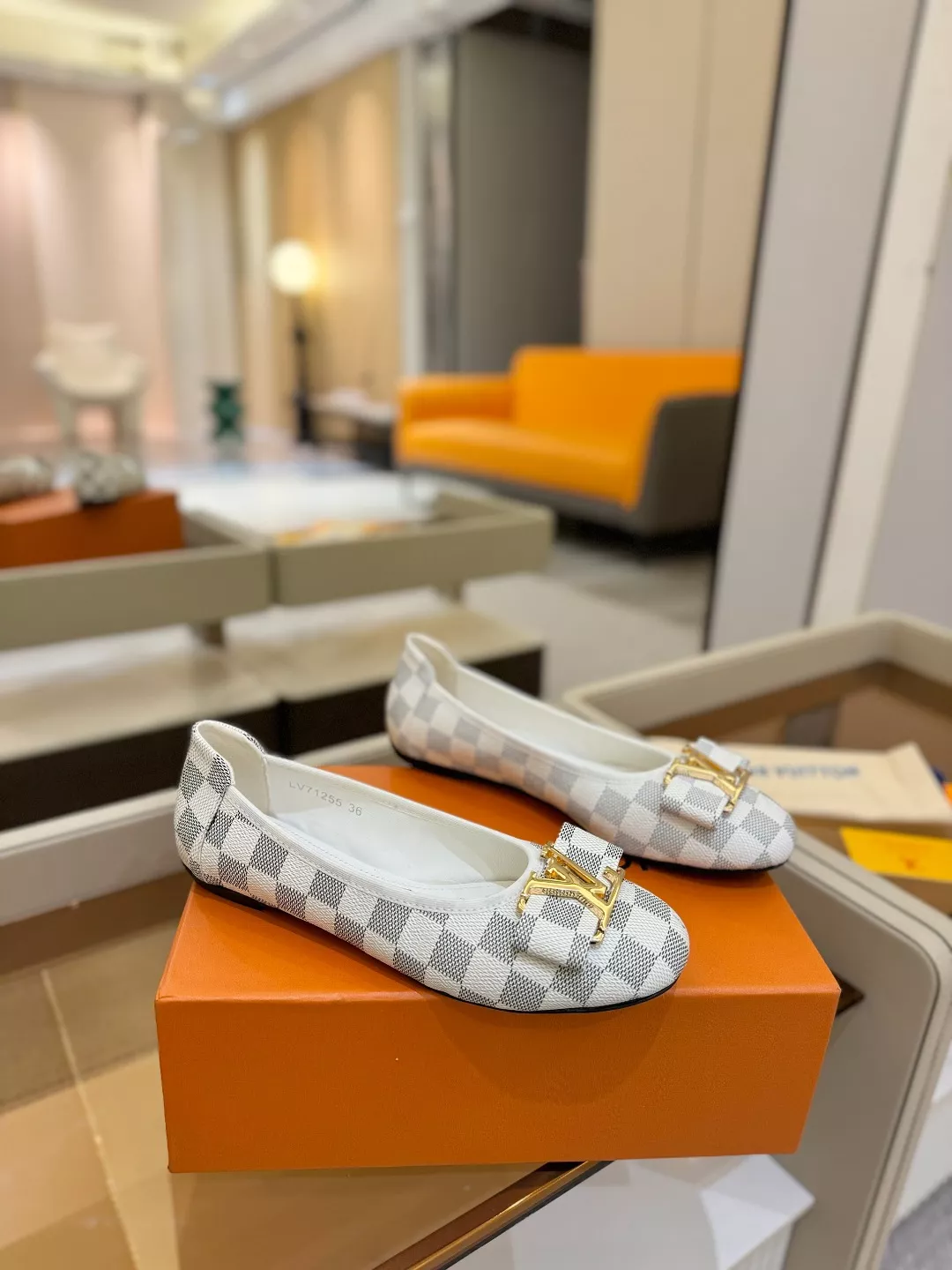 Classic 7035 Louis Vuitton Flat Shoes For Women
