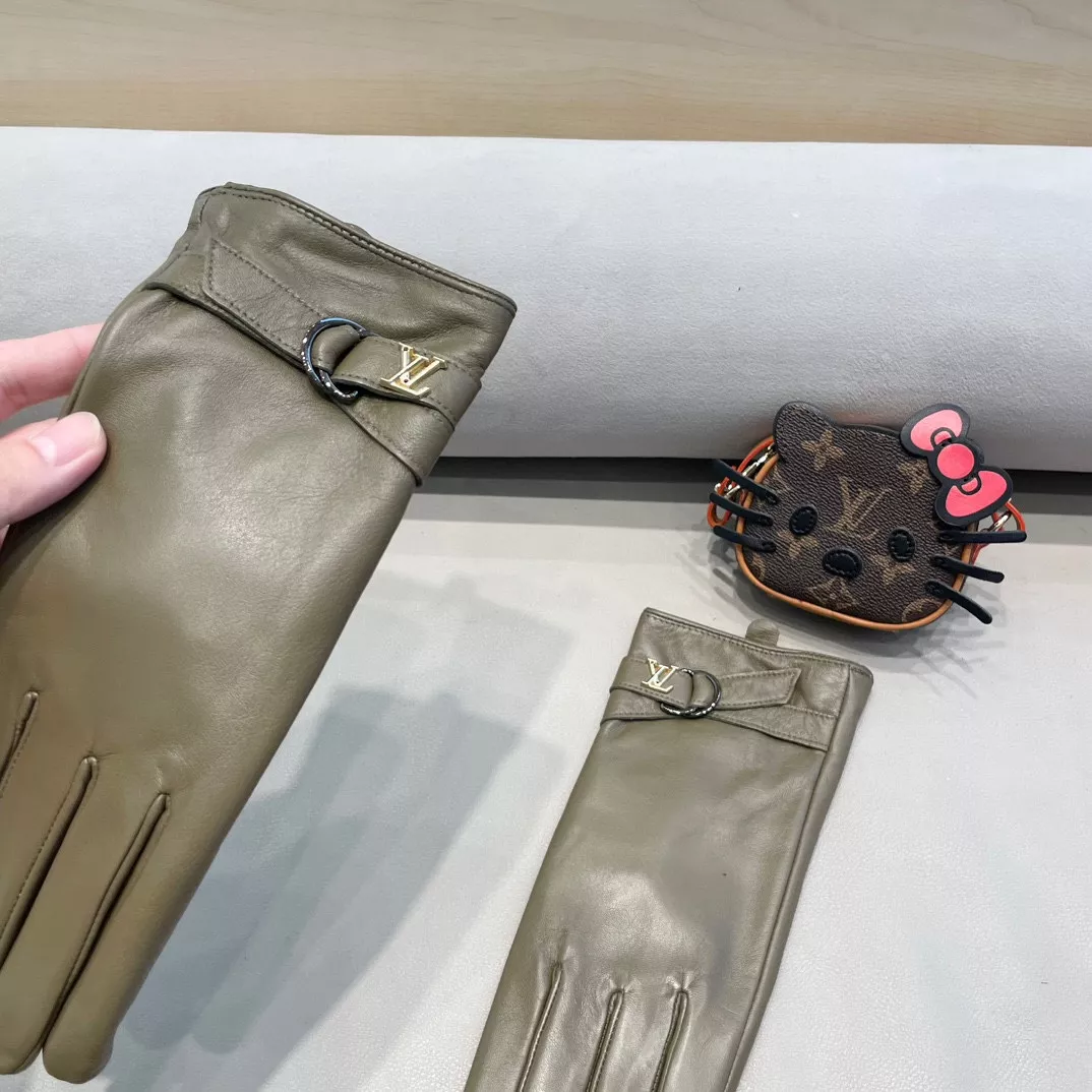 Classic 7124 Louis Vuitton LV Gloves For Women