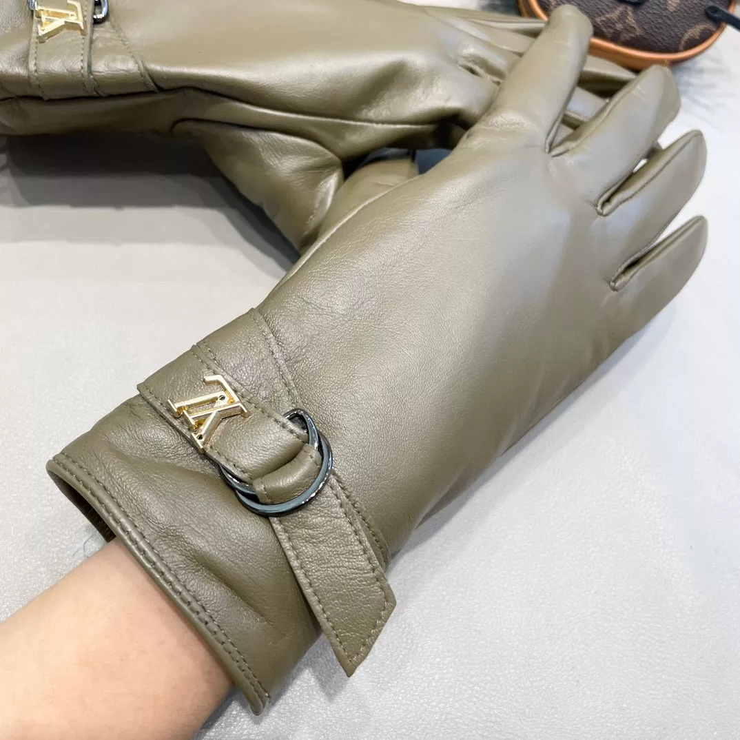 Classic 7124 Louis Vuitton LV Gloves For Women