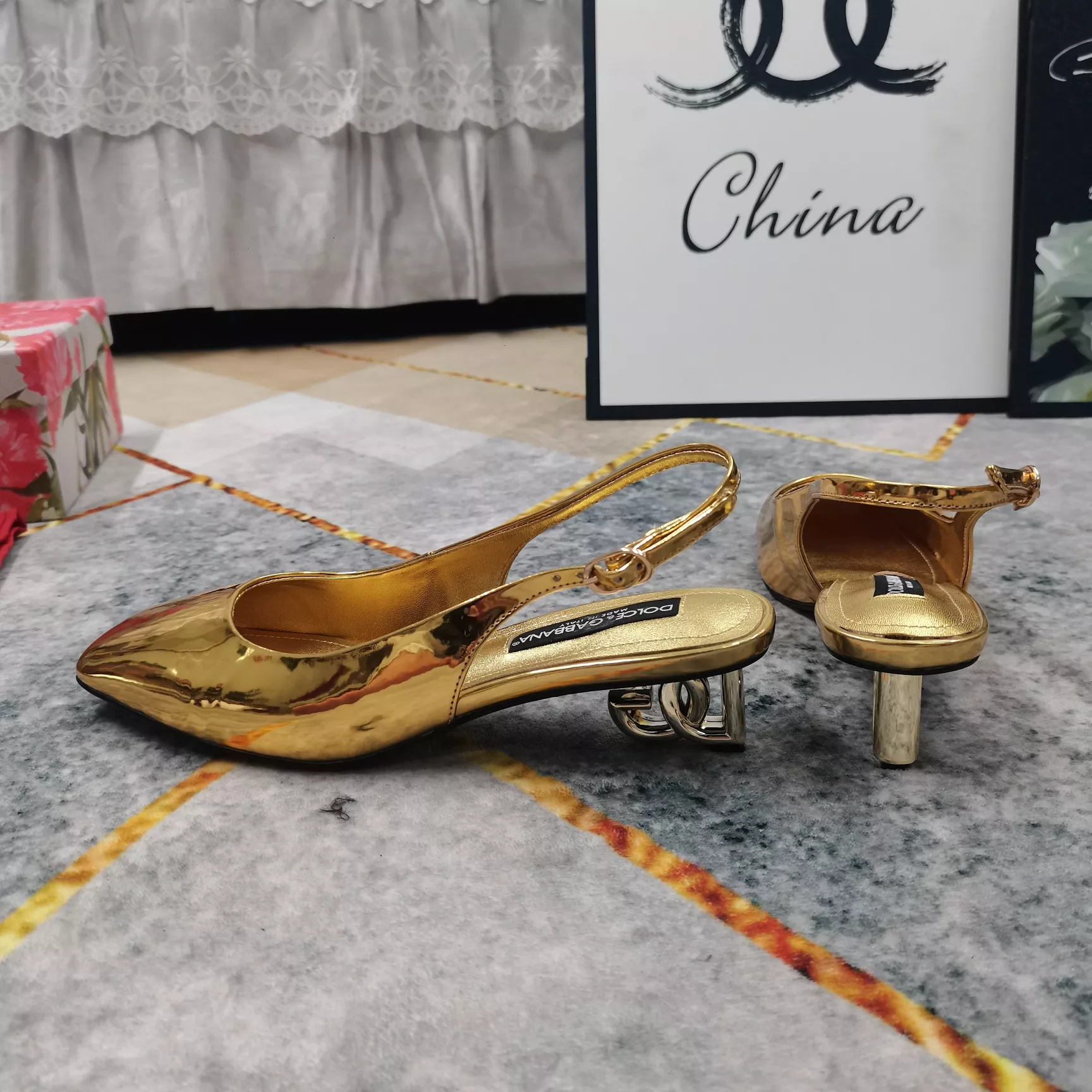 Classic 7157 Dolce & Gabbana D&G Sandal For Women