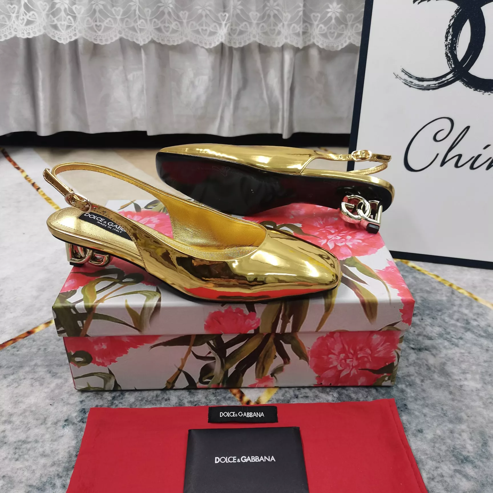 Classic 7157 Dolce & Gabbana D&G Sandal For Women