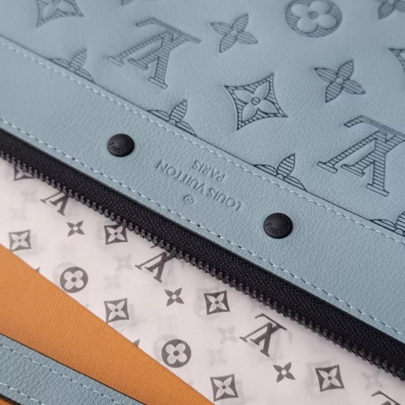 Classic 7158 Louis Vuitton AAA Quality Wallets