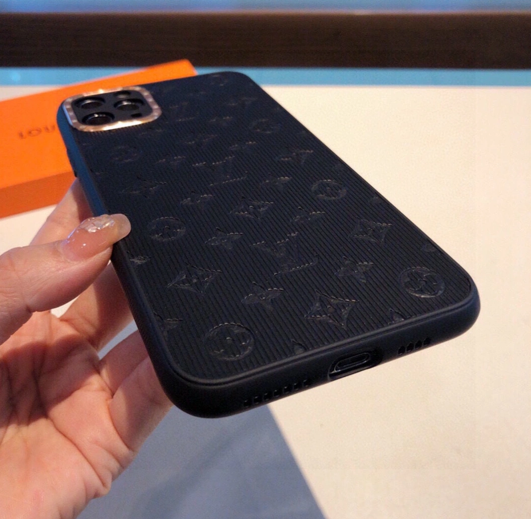 Classic 7395 Louis Vuitton LV iPhone Case