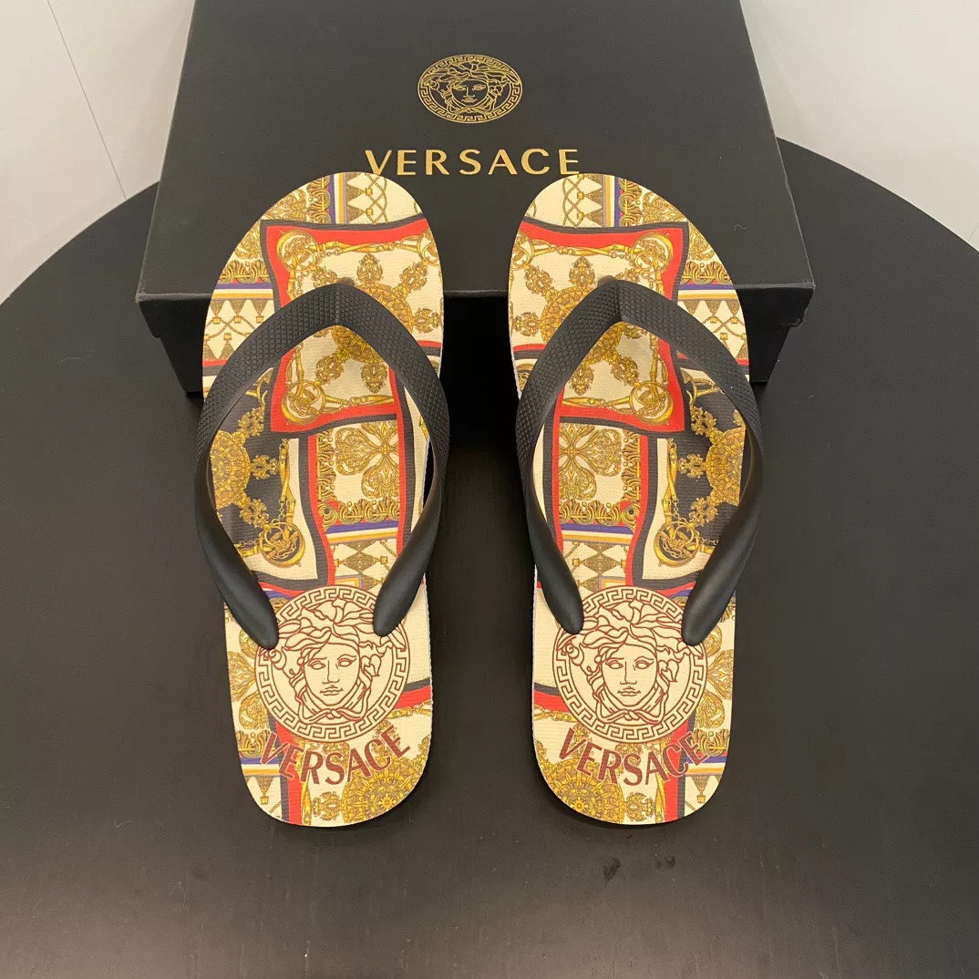 Classic 742 Versace Slippers For Men