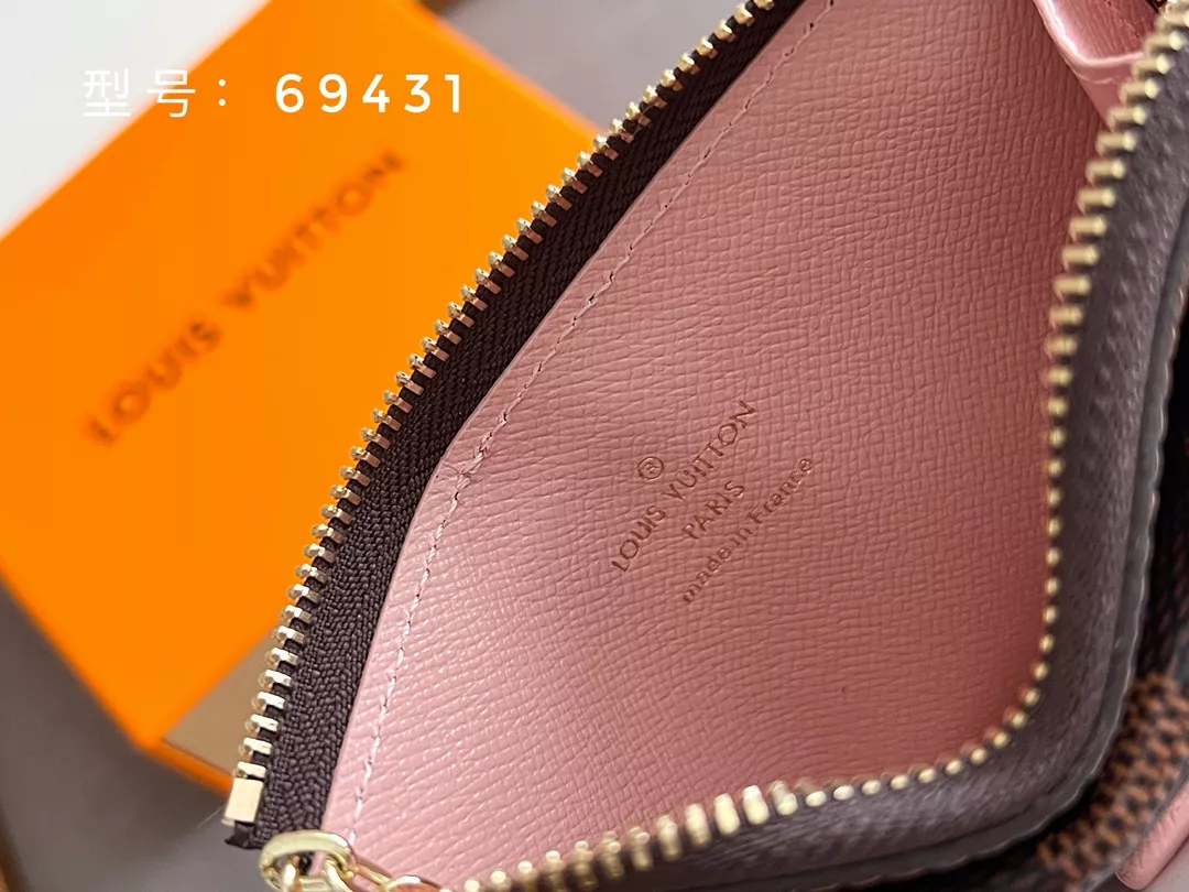 Classic 7472 Louis Vuitton LV Card Case