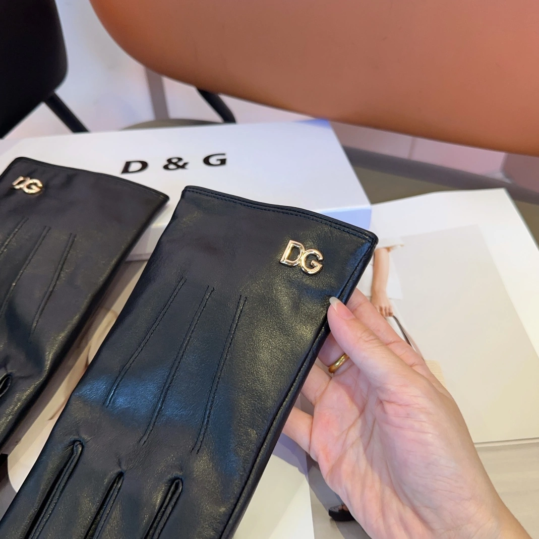 Classic 7625 Dolce & Gabbana Gloves For Men